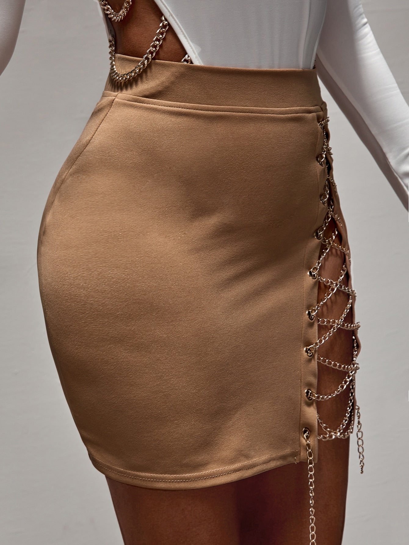Michelle Ludek Clothes Manufacturers