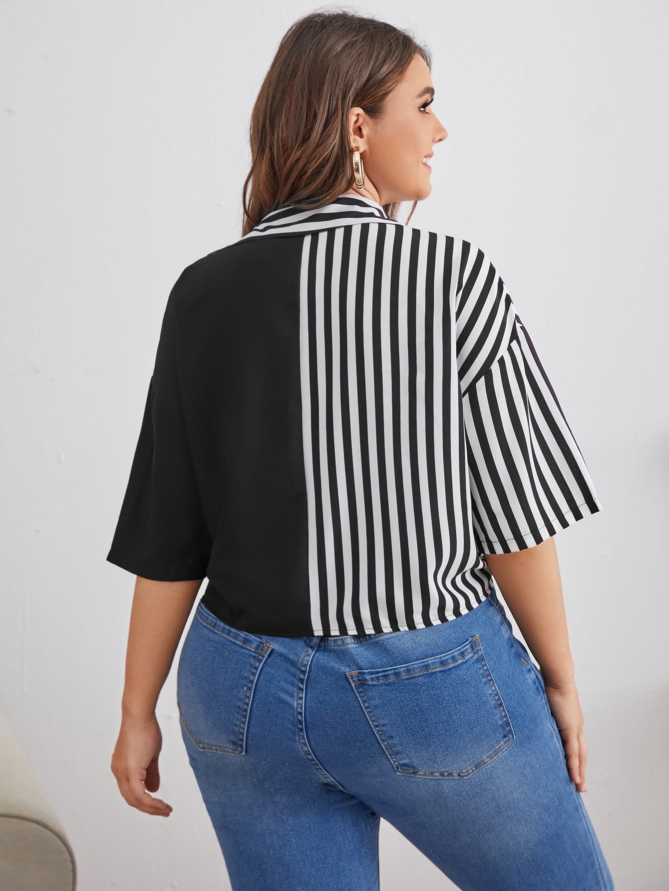 Plus Drop Shoulder Stripe Panel Knot Hem Blouse
