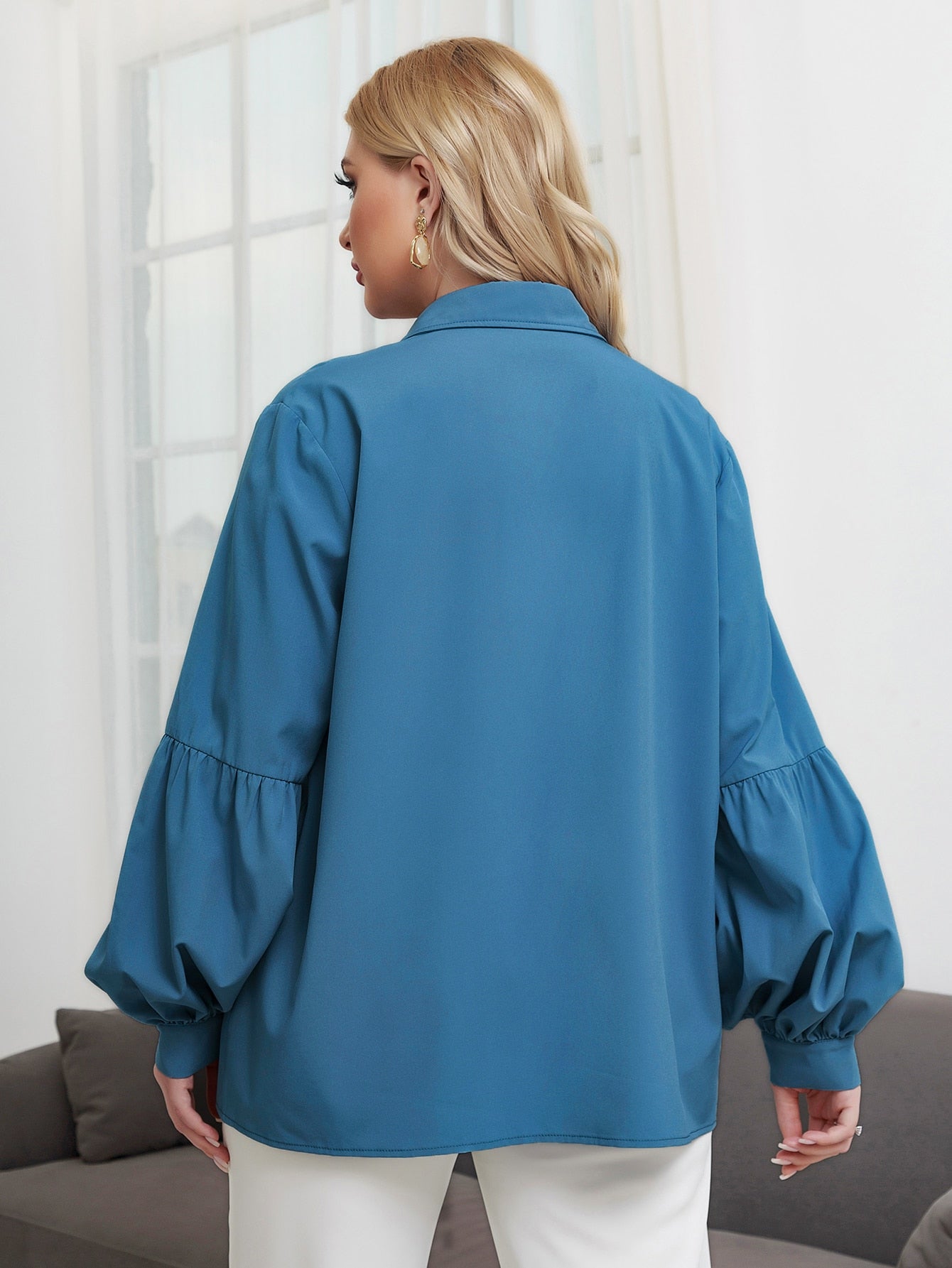 Plus Lantern Sleeve Single Breasted Blouse