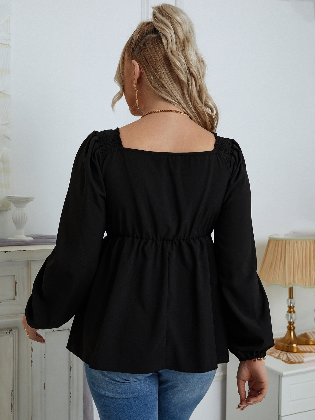 Plus Sweetheart Neck Shirred Lantern Sleeve Peplum Blouse