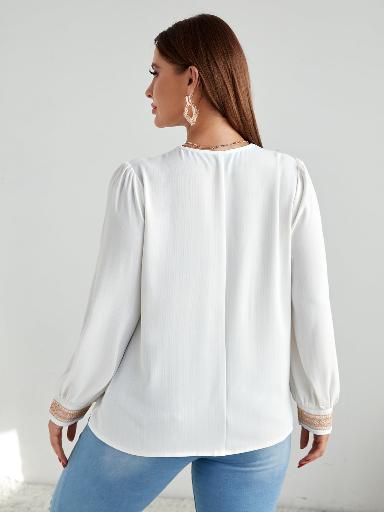 Plus Guipure Lace Panel Lantern Sleeve Blouse