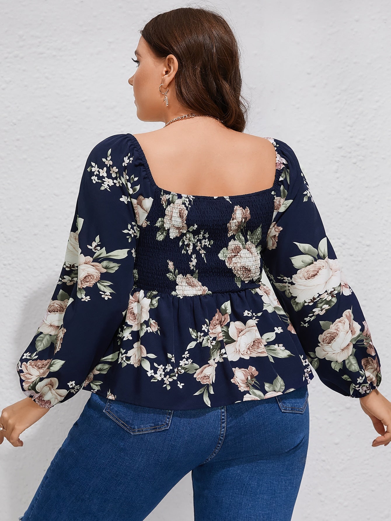 Plus Floral Print Shirred Lantern Sleeve Peplum Blouse