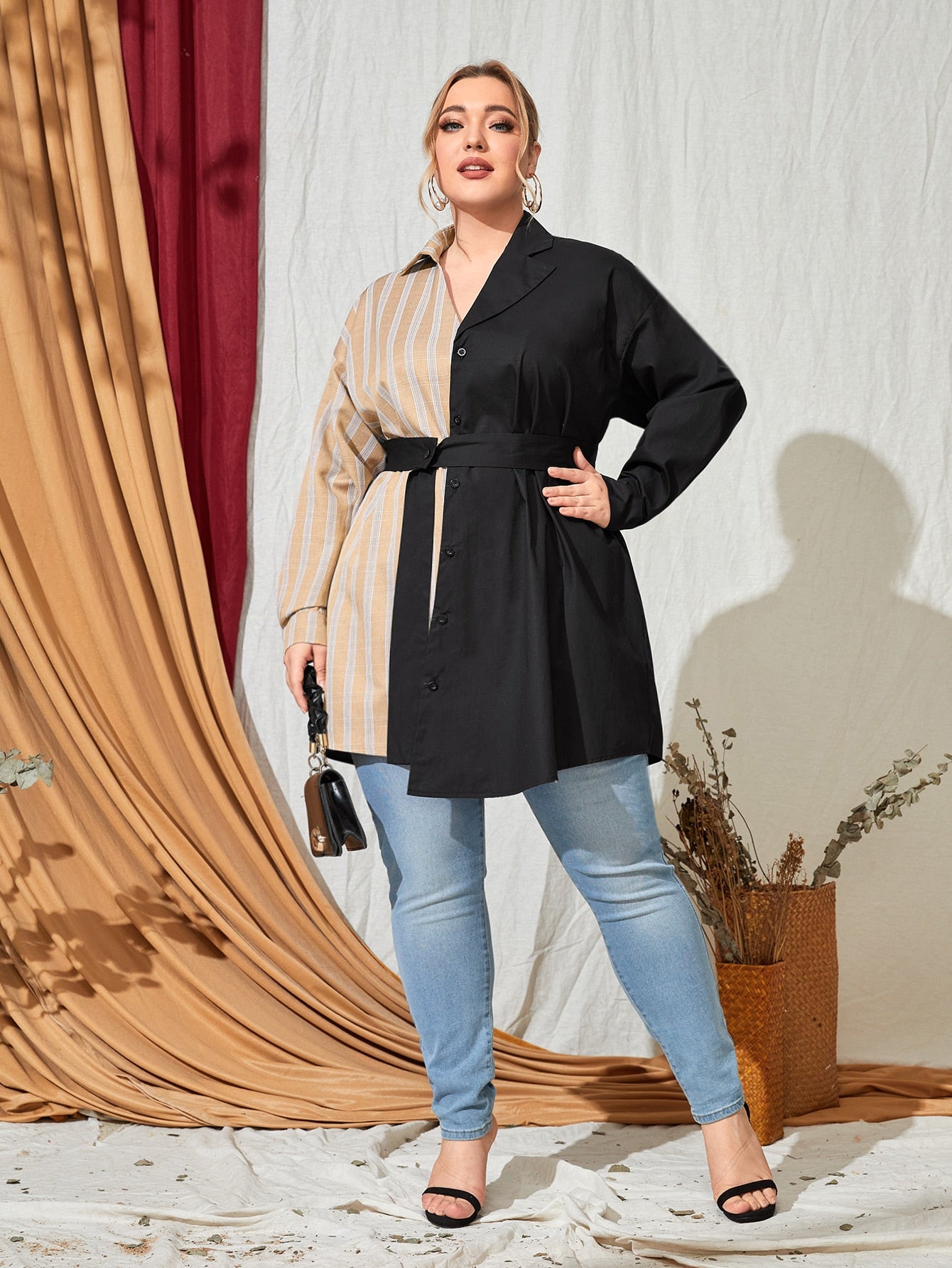 Plus Size Blouses Producer
