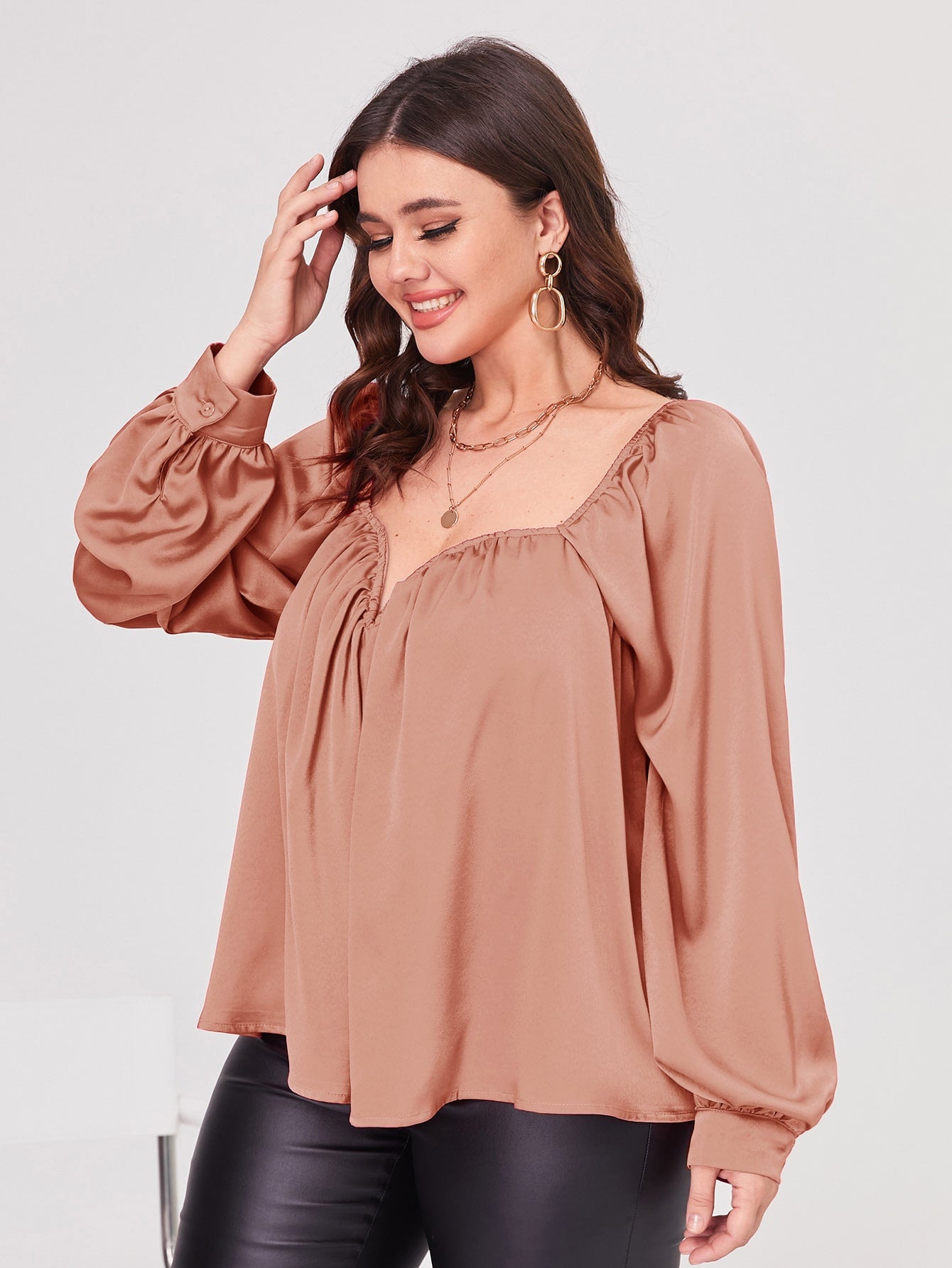Plus Size Blouses Wholesalers