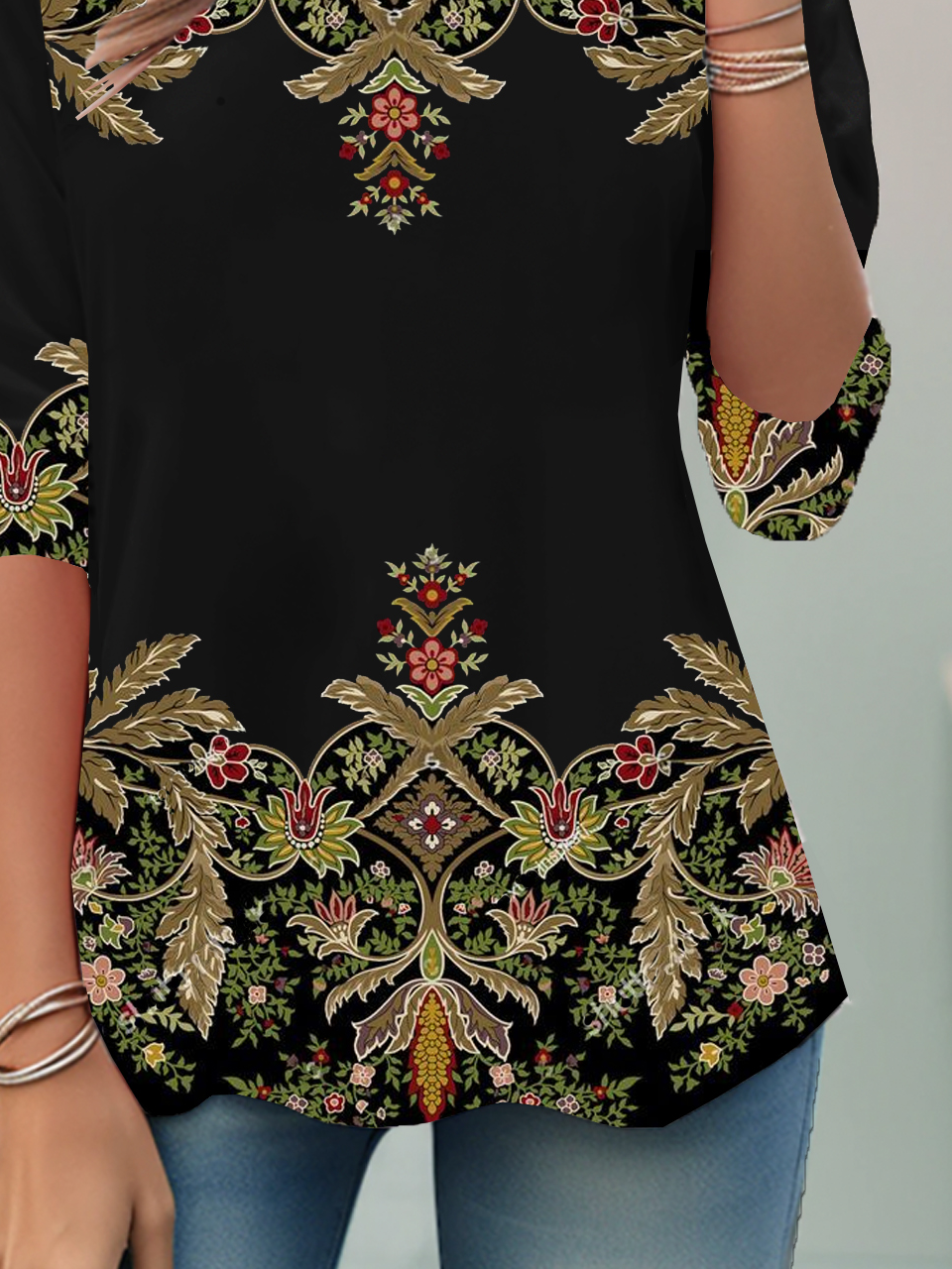 Plus Size Blouses Supplier