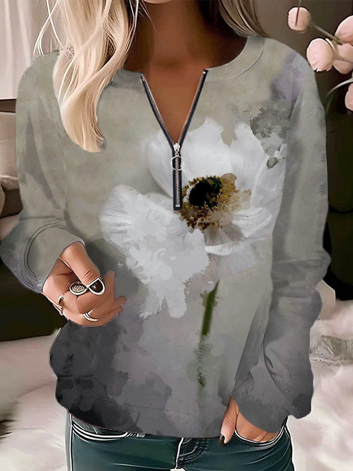 Plus Size Hoodies & Sweatshirts Supplier