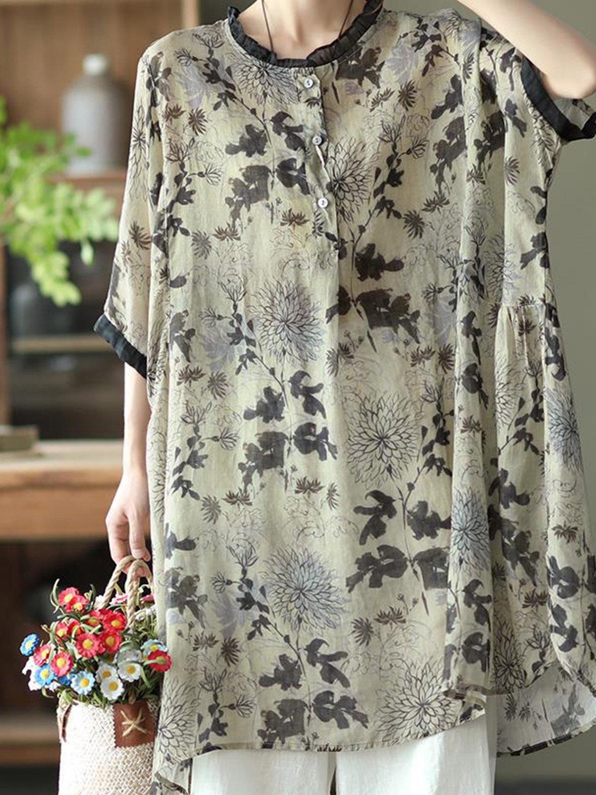 Casual Half Sleeve Crew Neck Botanical Pattern Loose Regular Blouse