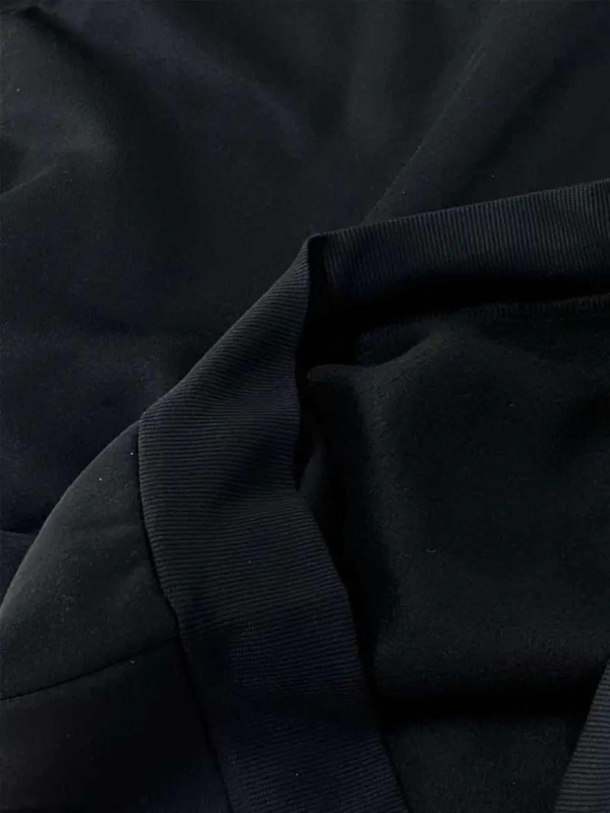 Hoodies & Sweatshirts Manufacturer