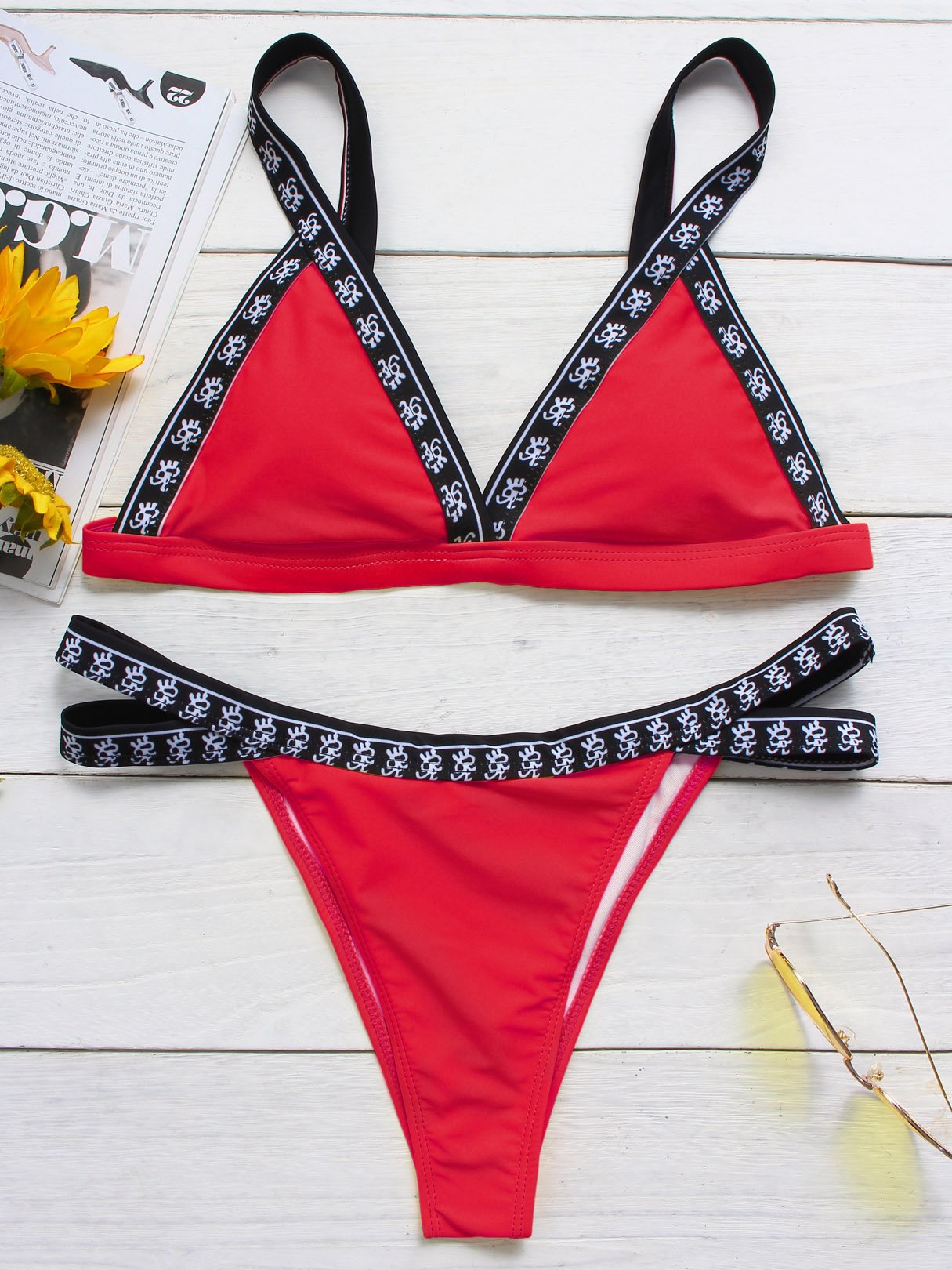 Wholesale Red V-Neck Sleeveless Plain Cut Out Bikini Suit