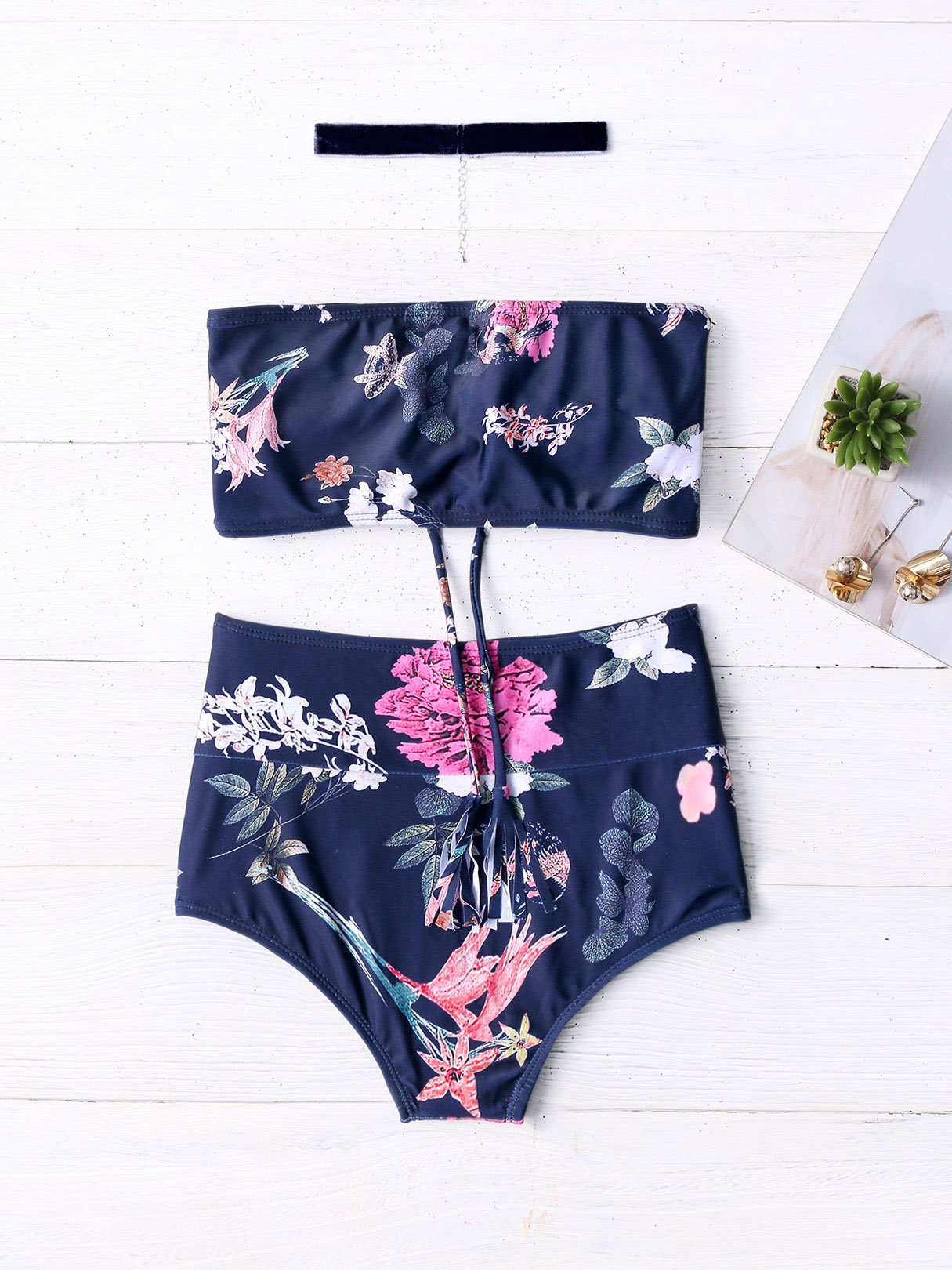 NEW FEELING Womens Black Bikinis