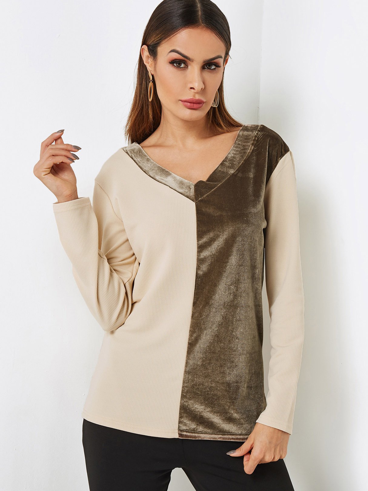 Wholesale V-Neck Colorblock Long Sleeve Top