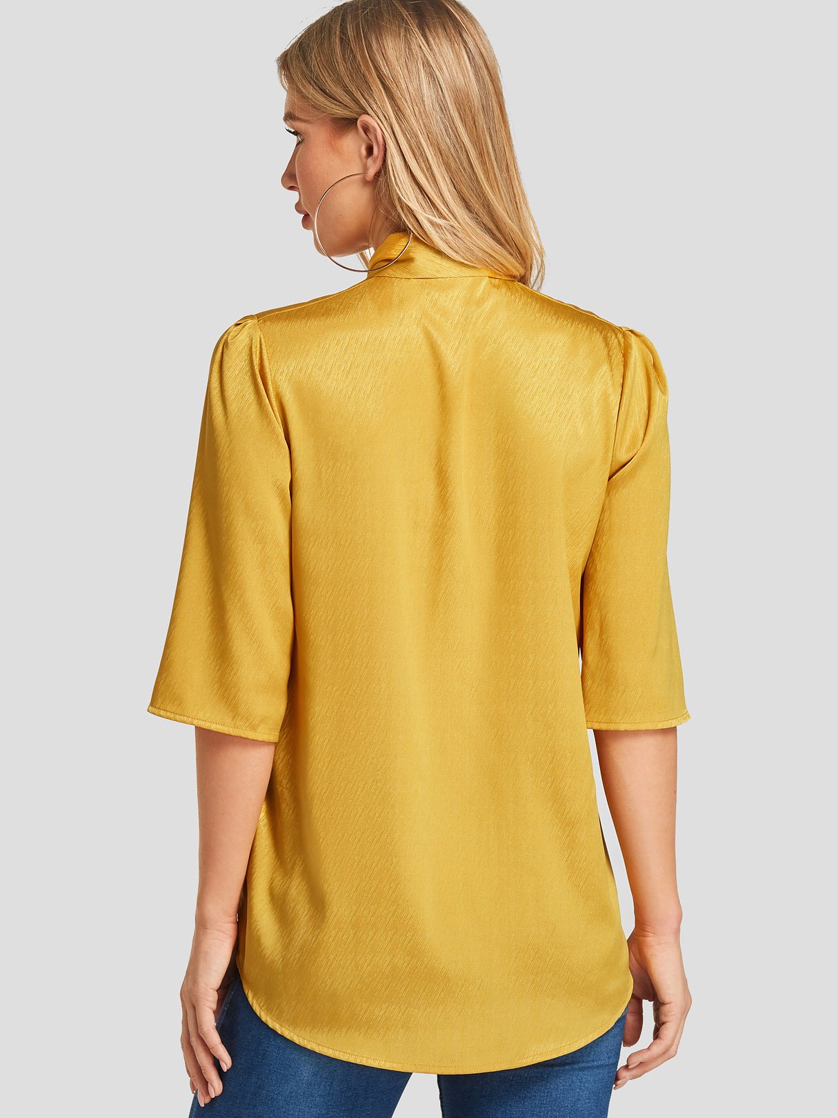 ODM Ladies Half Sleeve Blouses