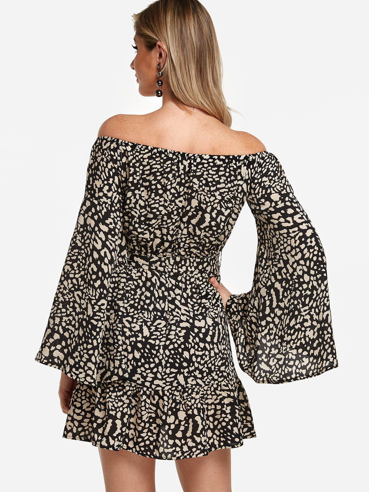 NEW FEELING Womens Leopard Off The Shoulder Dresses