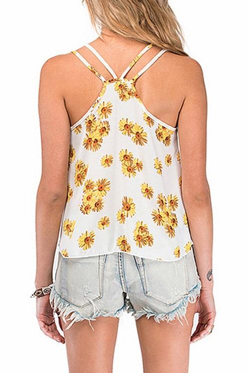 NEW FEELING Womens White Camis