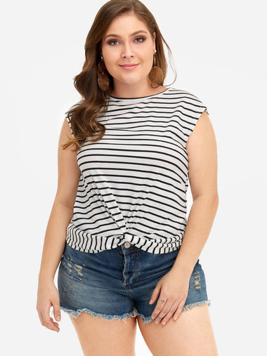 Wholesale Round Neck Stripe Pleated Sleeveless White Plus Size Tops