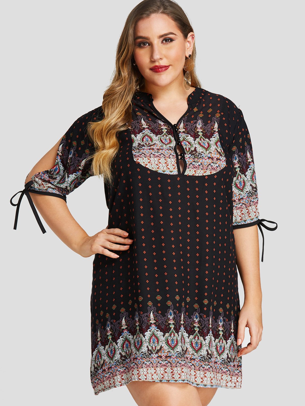 Wholesale V-Neck Tribal Print Half Sleeve Plus Size Dress