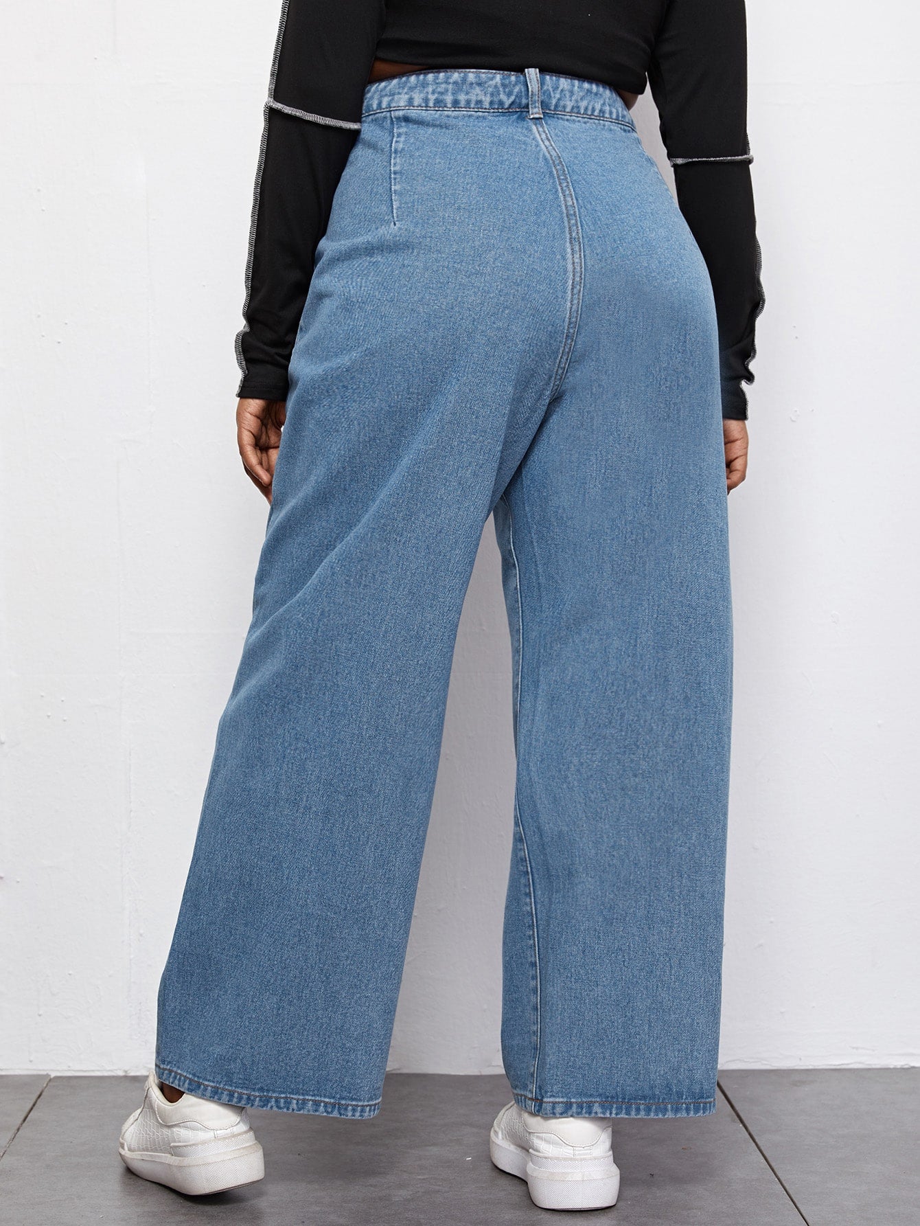 Plus High Waist Button Fly Wide Leg Jeans