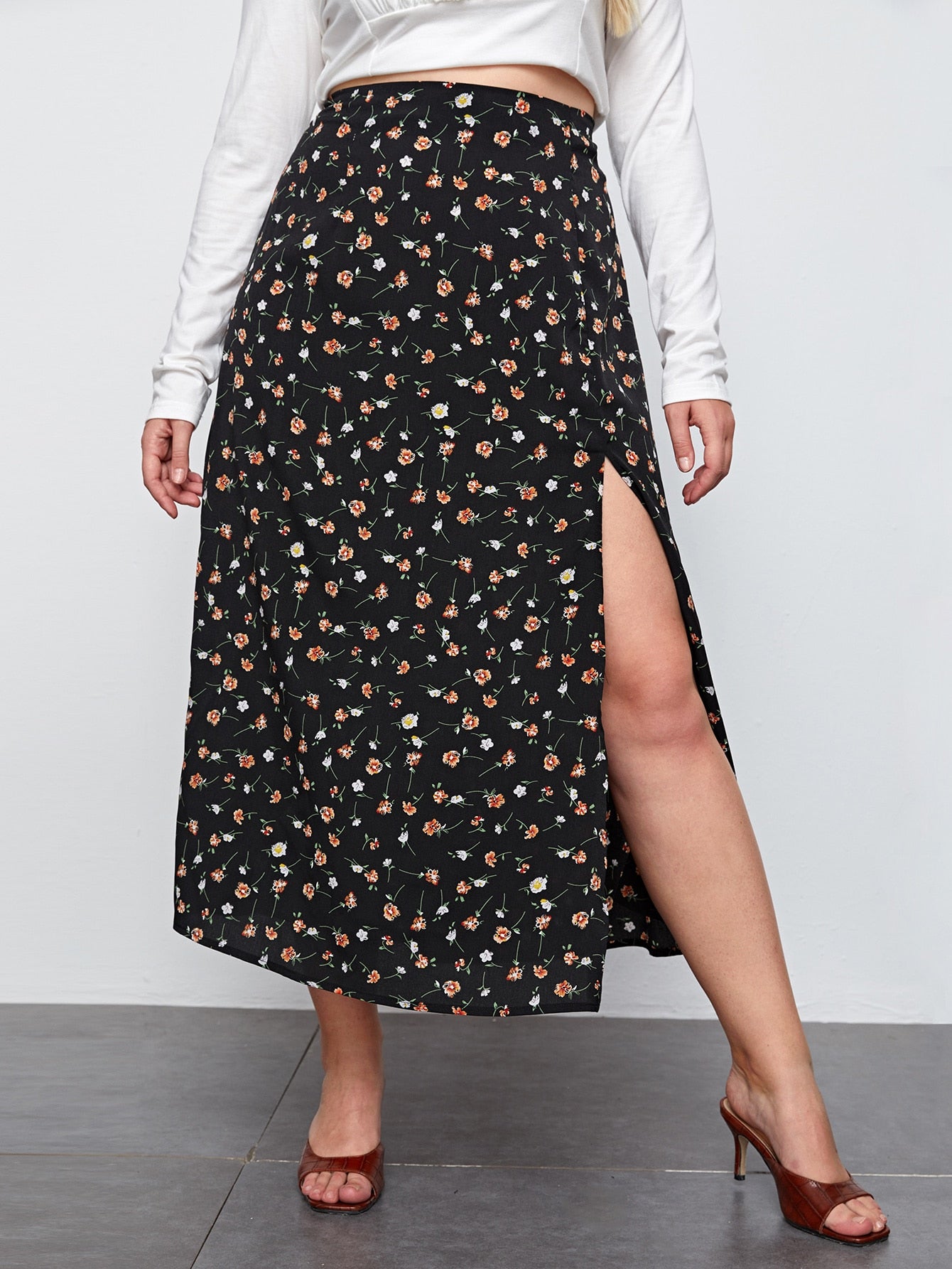 Plus Size Skirts Producer