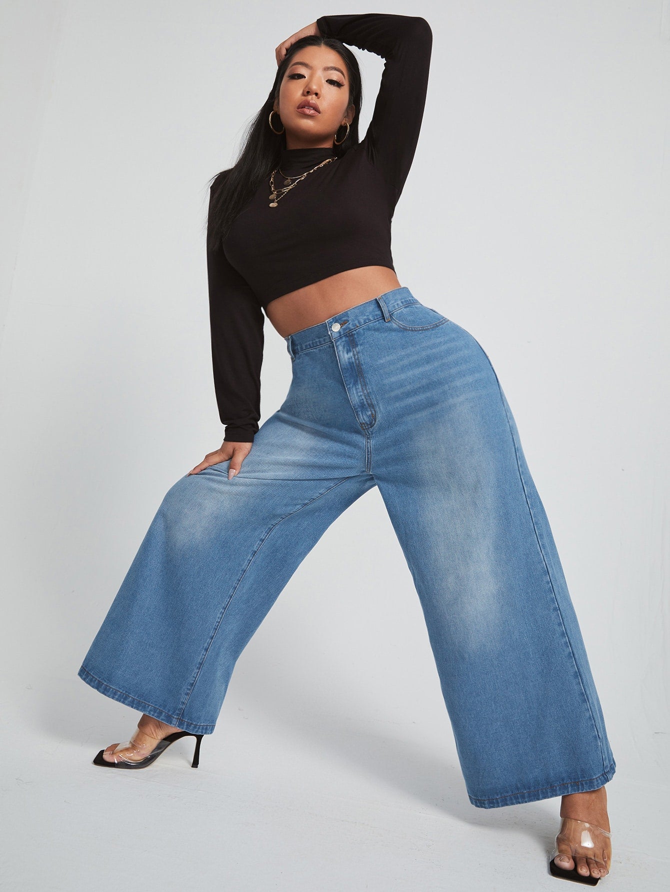 Plus Size Jeans Producer
