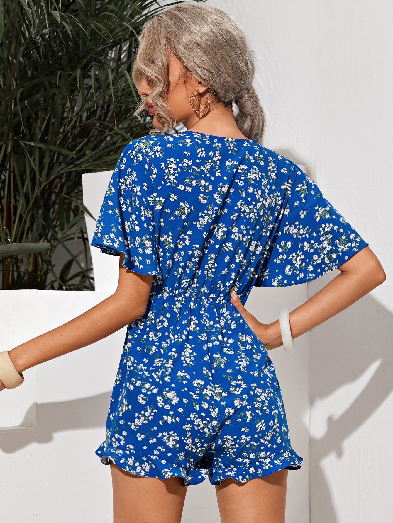 Ditsy Floral Ruffle Hem Tie Front Romper