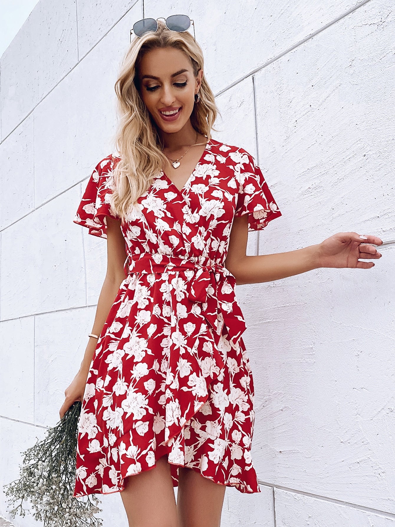 Wholesale Women's T Shirts Suppliers