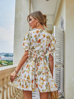 Leaf Print Plunging Neck Puff Sleeve Dress