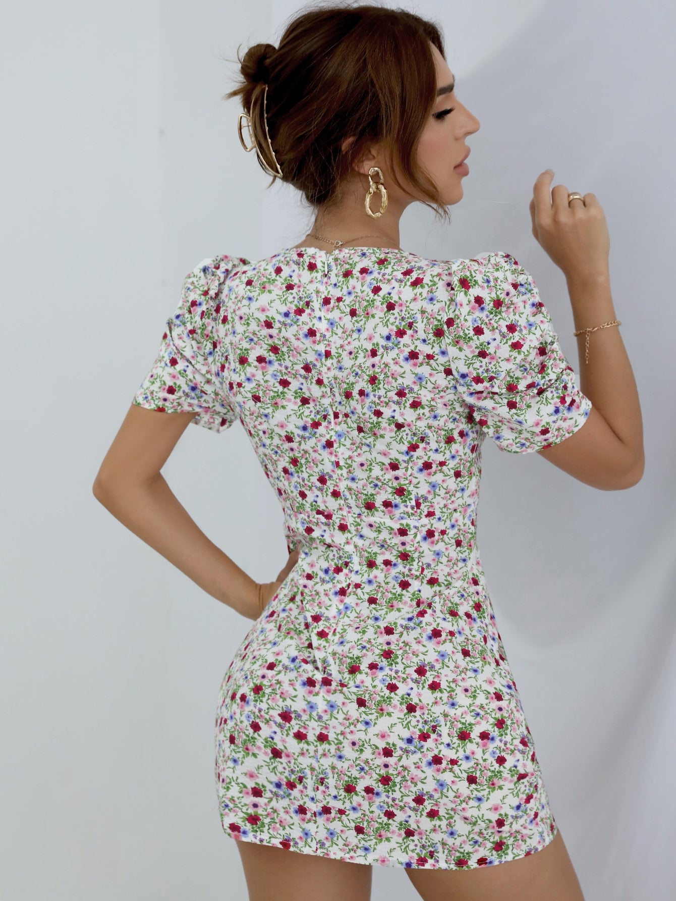 Puff Sleeve Ditsy Floral Dress