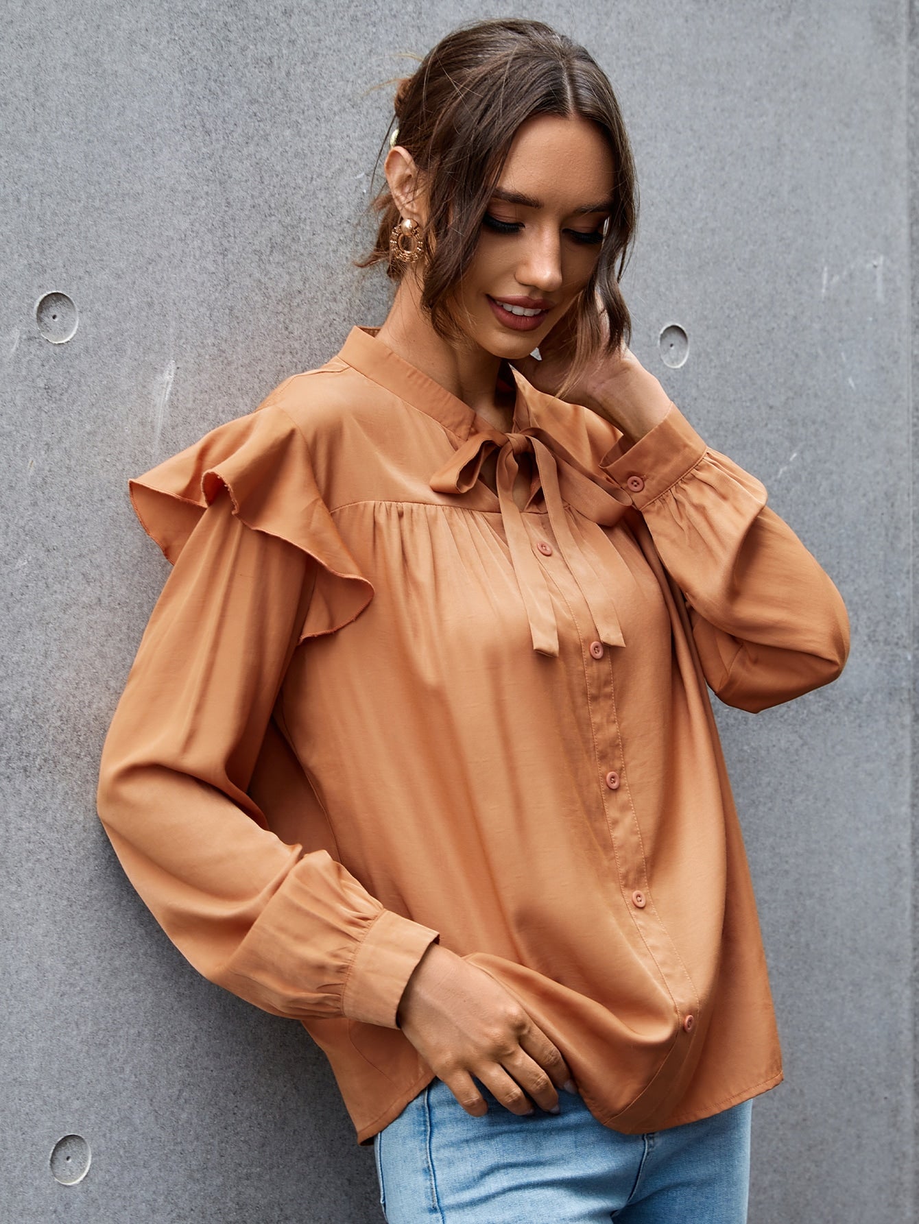 R¨¦ Clothing Producers