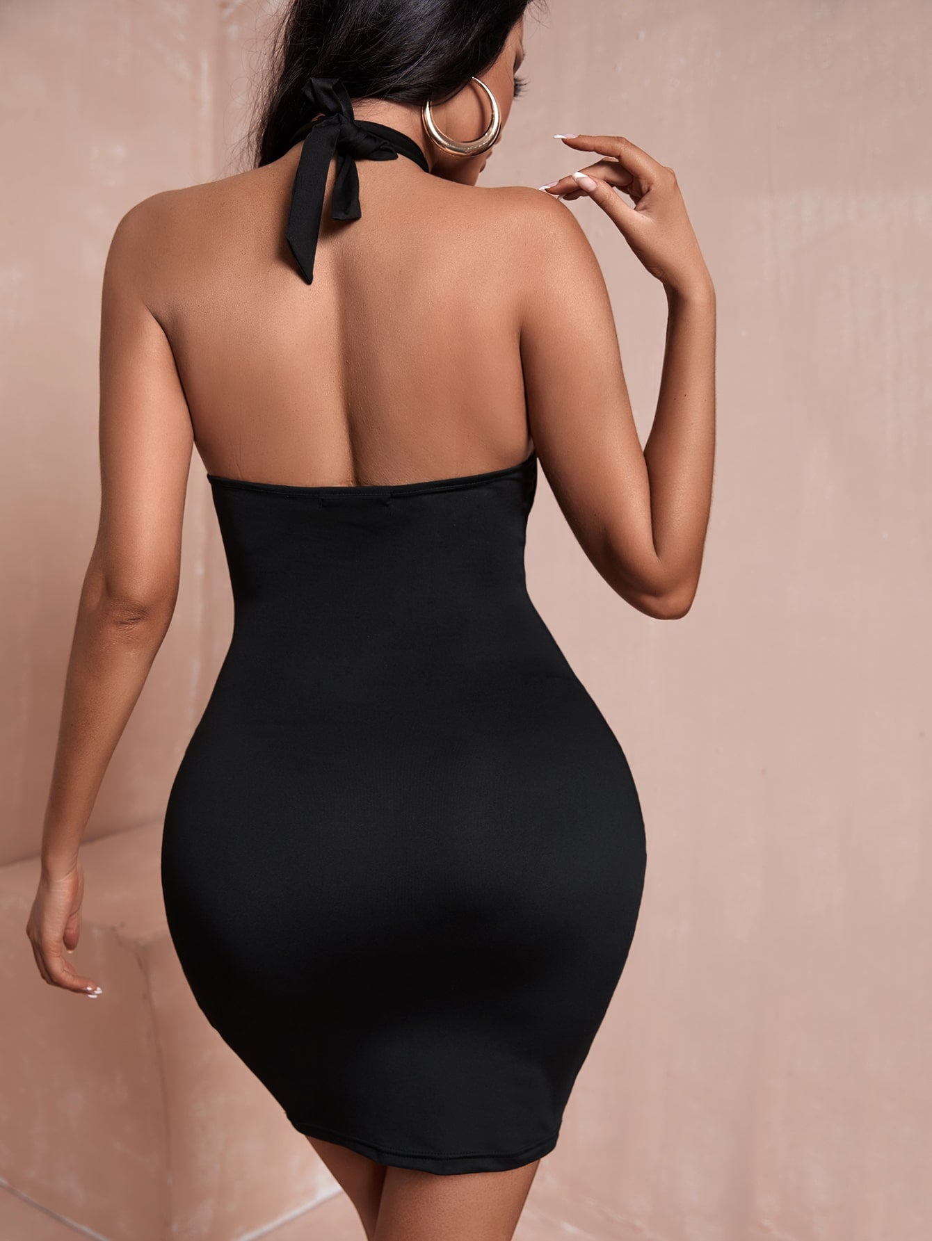 Michelle Ludek Clothes Manufacturers