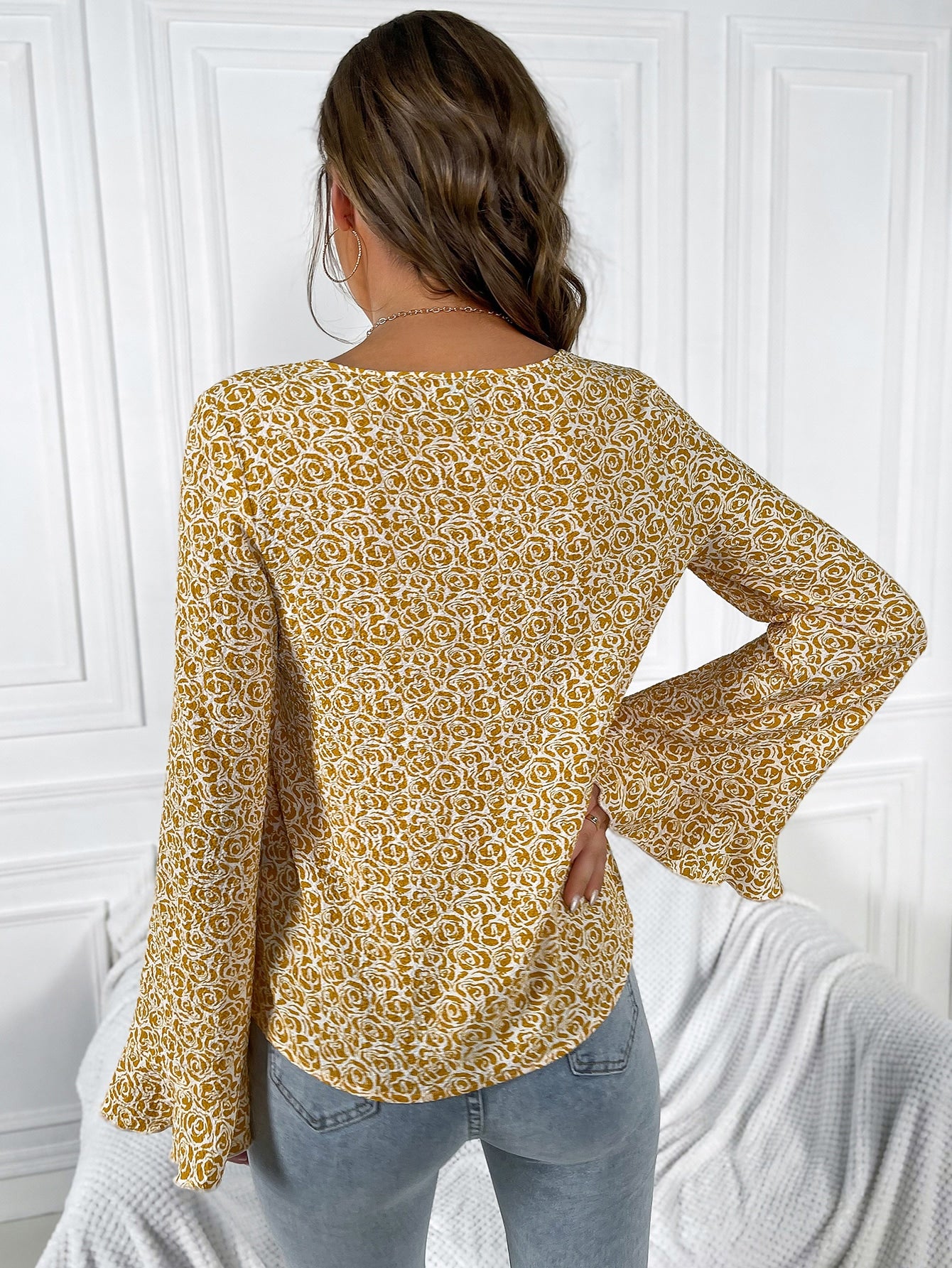 Allover Floral Print Flounce Sleeve Blouse