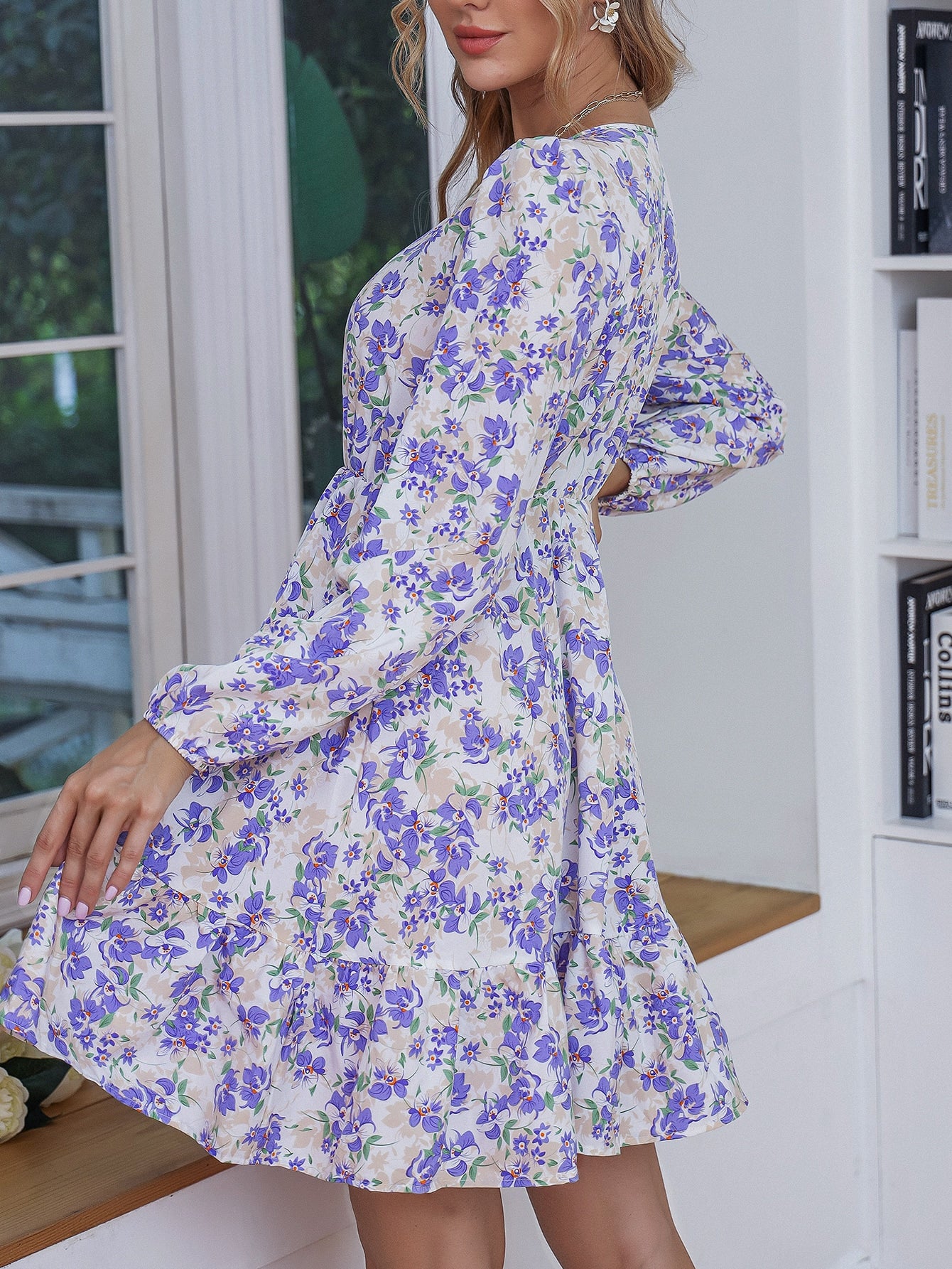 Floral Bishop Sleeve Flounce Hem Dress