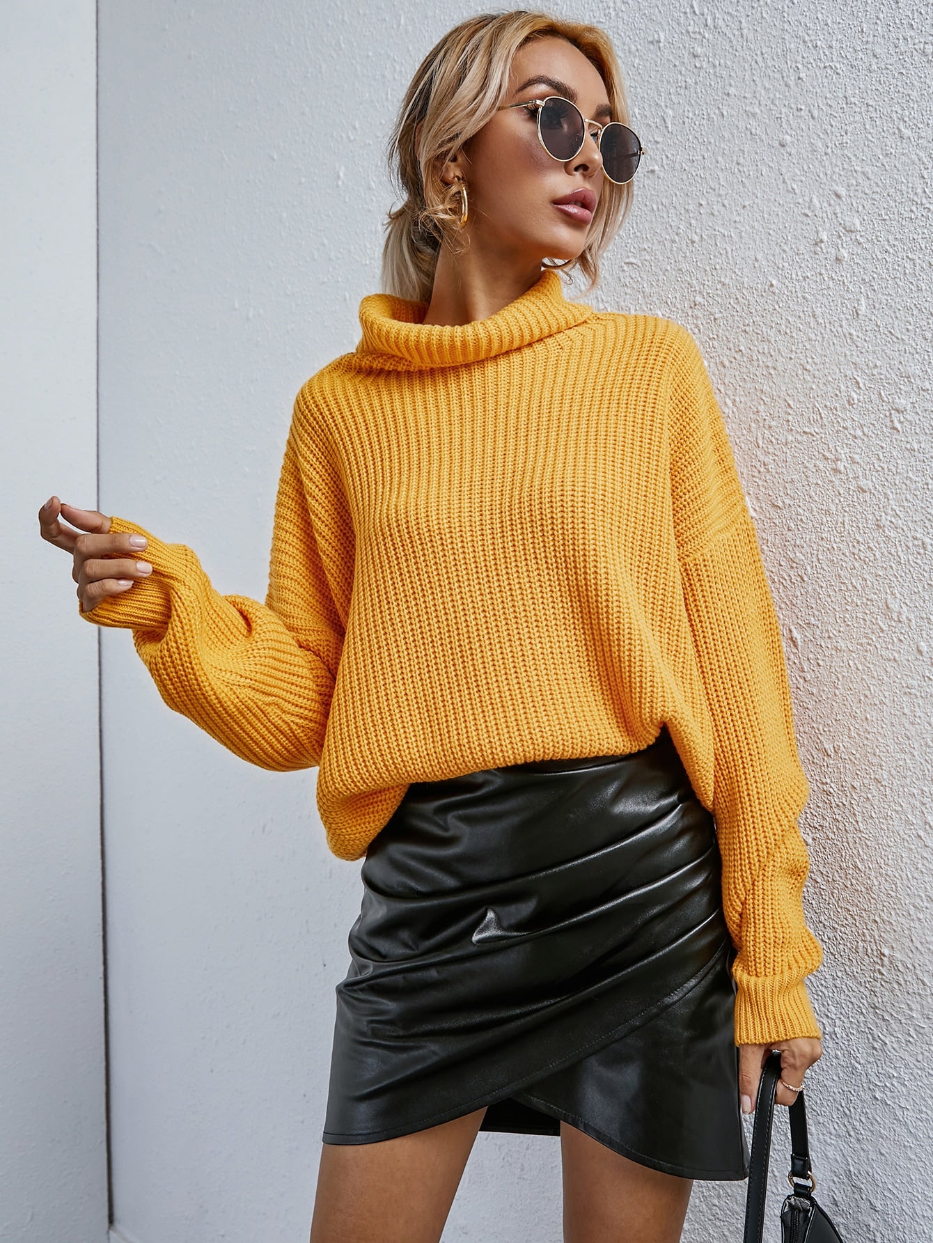 Women Sweaters Supplier