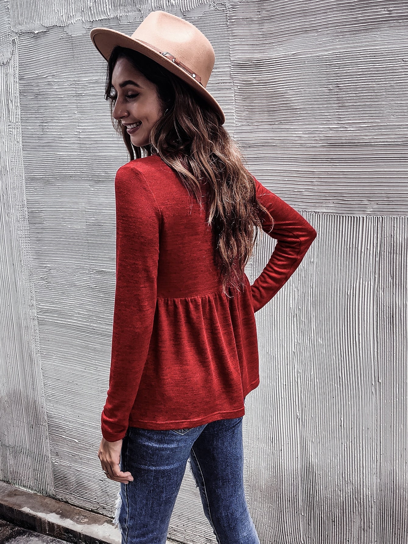 Solid V-neck Flare Hem Tee