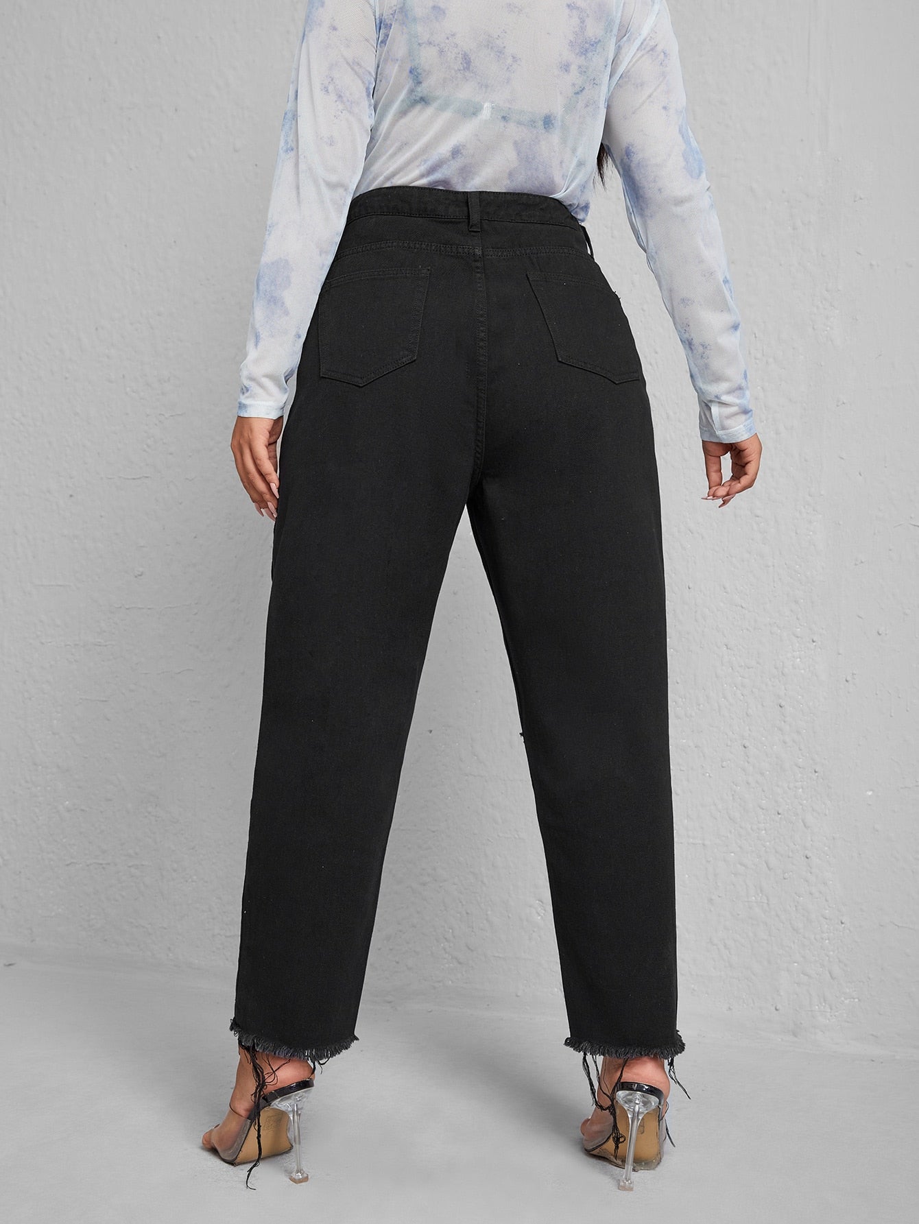 Plus High Waist Ripped Frayed Slant Pocket Jeans