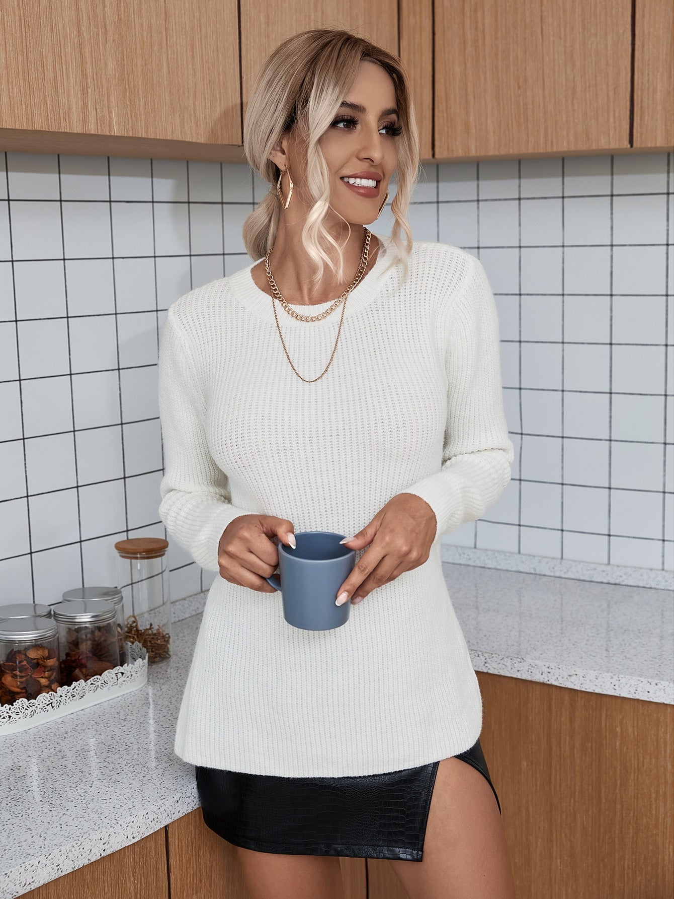 Solid Tied Backless Sweater