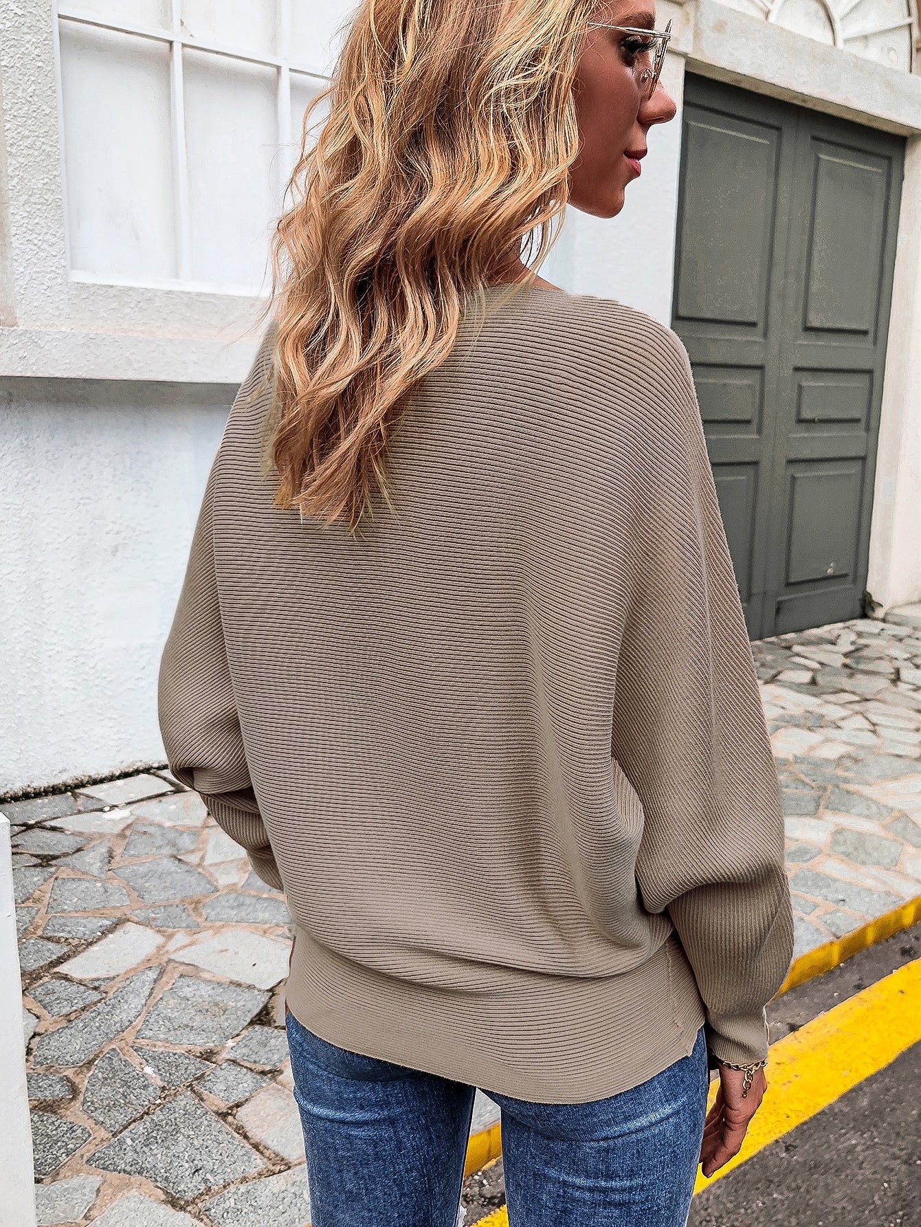 Solid Boat Neck Batwing Sleeve Sweater