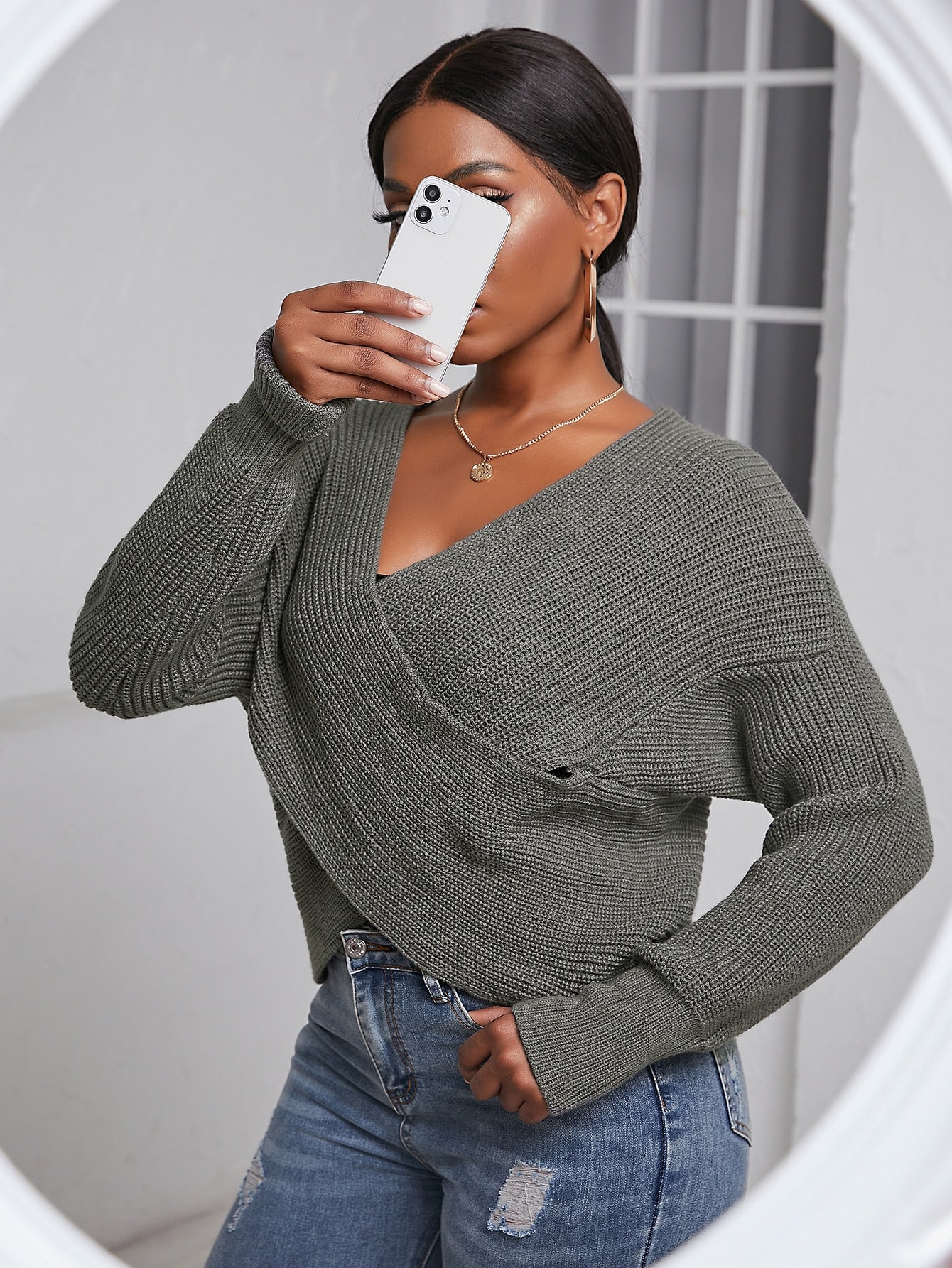 Women Sweaters Suppliers