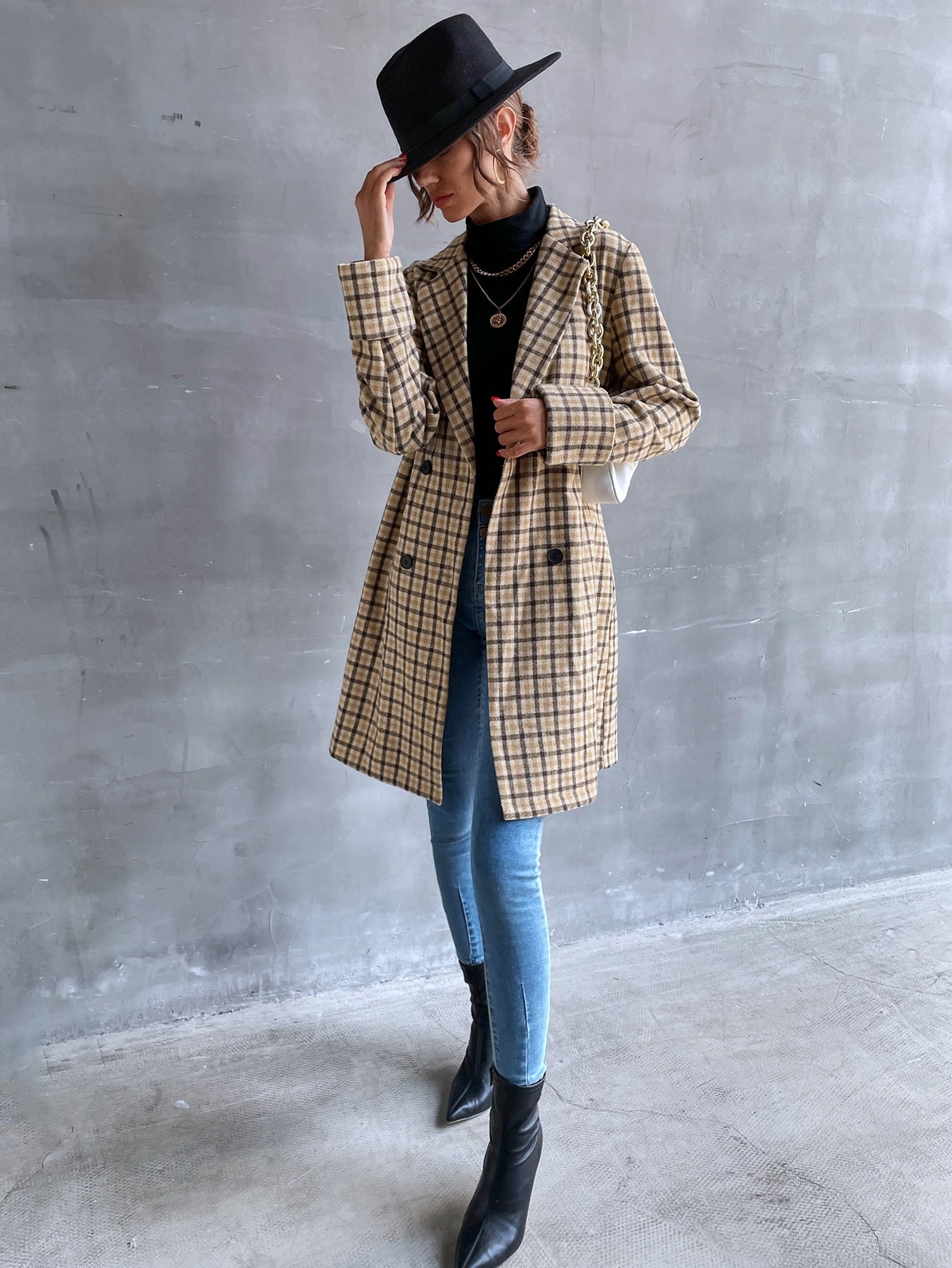 Women Overcoats Supplier