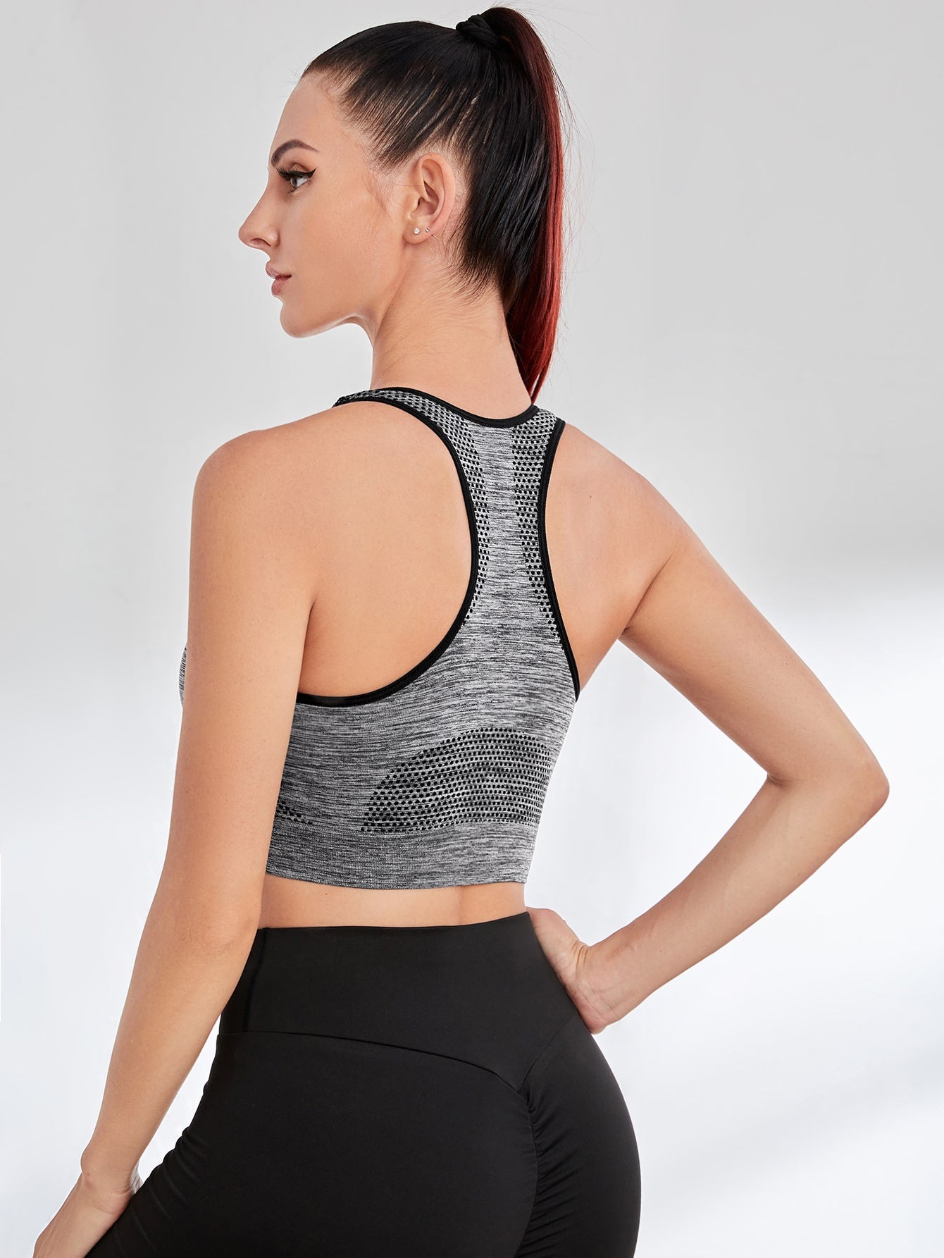 Solid Seamless Sports Bra