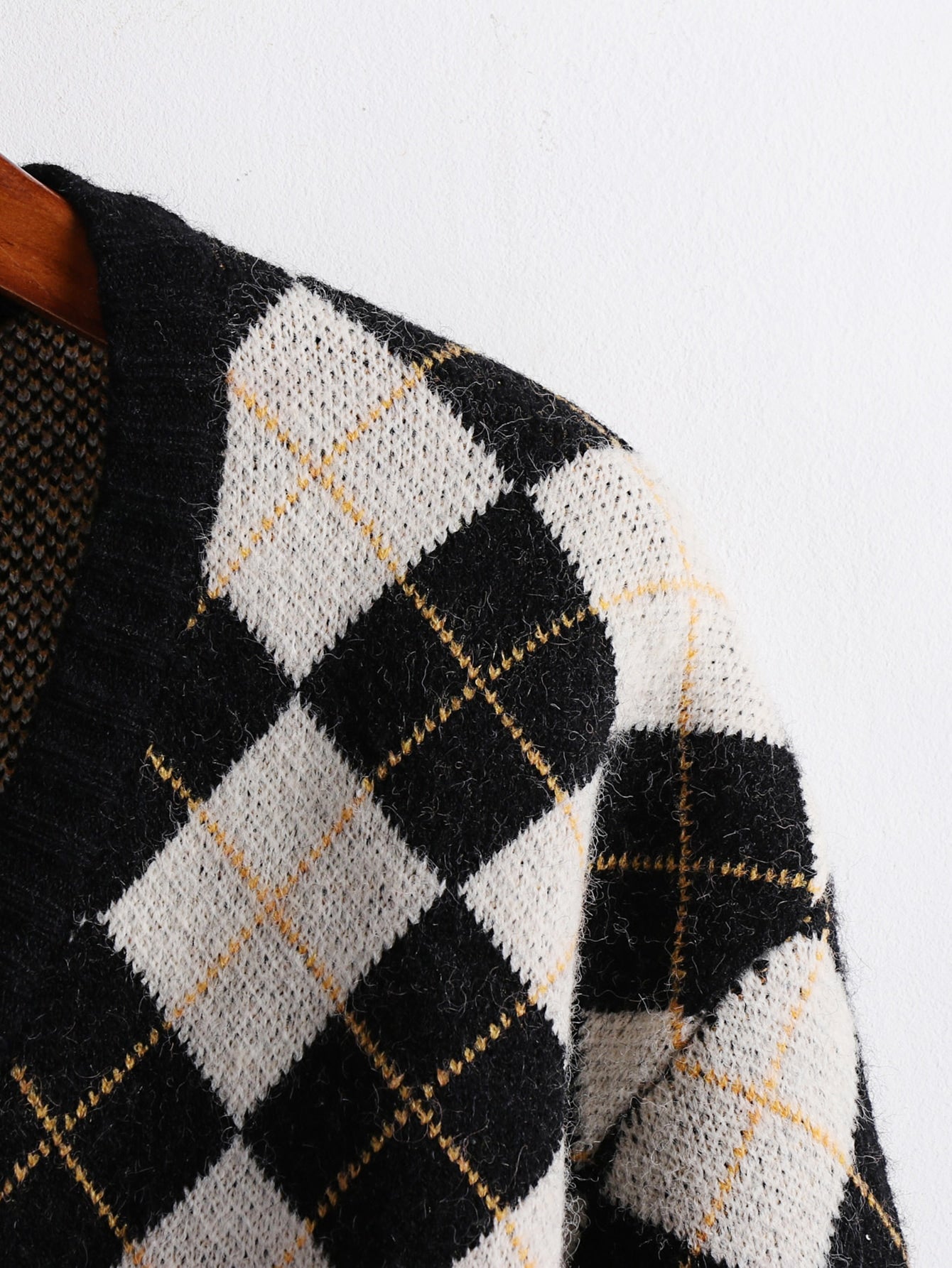 Women Sweaters Producers