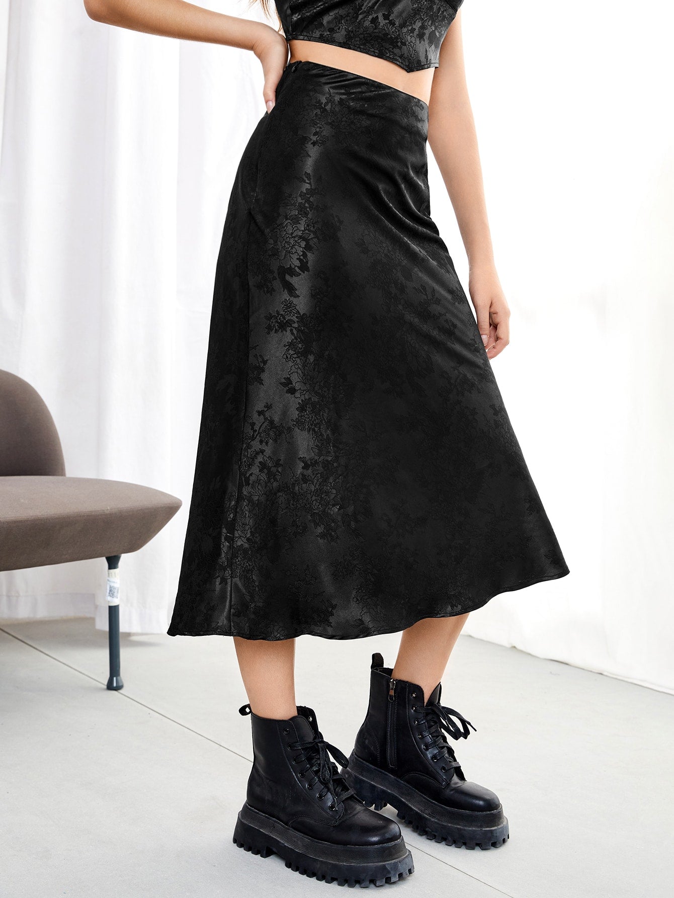 Women Skirts Manufacturers