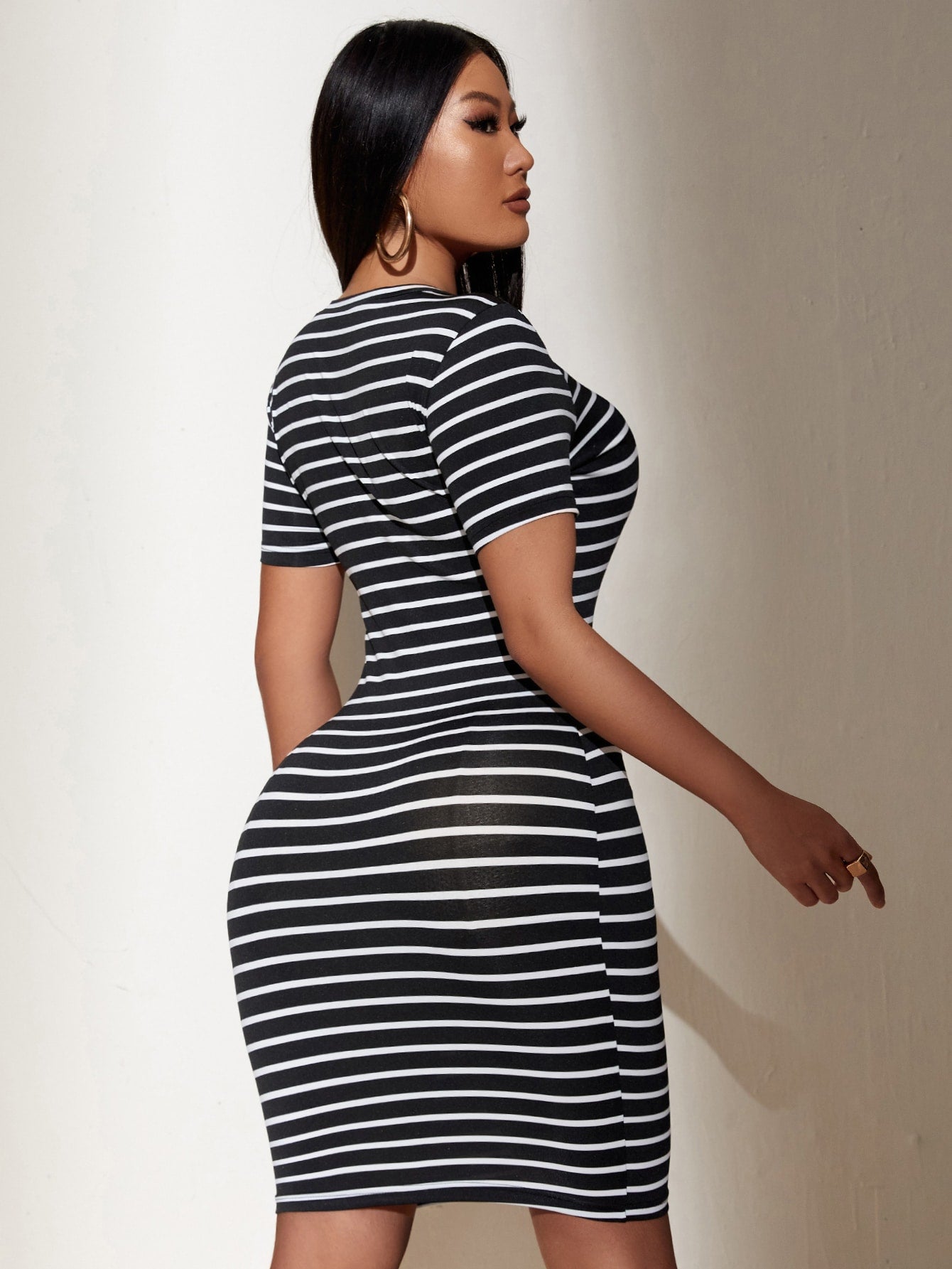 Striped Crew Neck Bodycon Dress