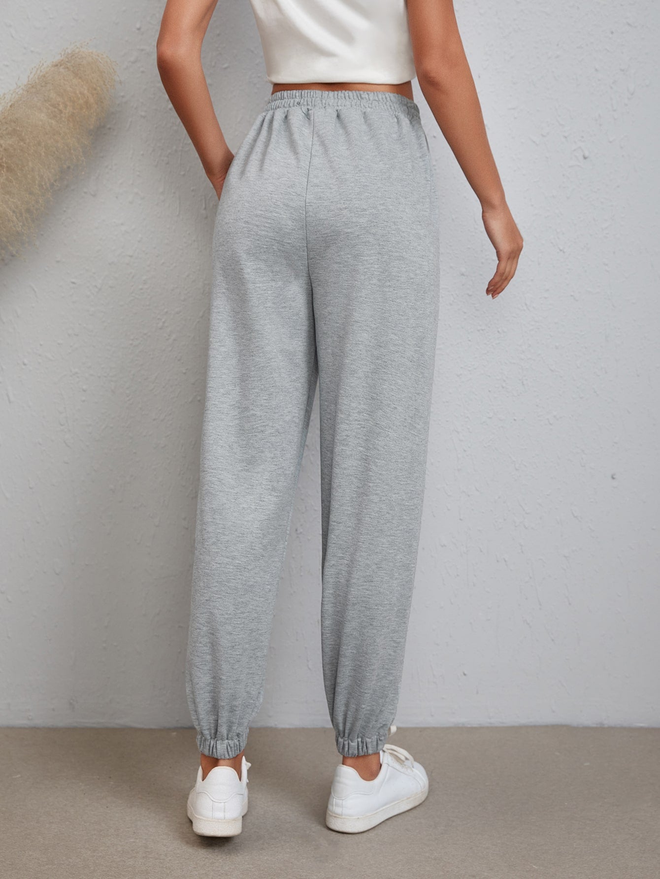 Slant Pockets Elastic Waist Sweatpants