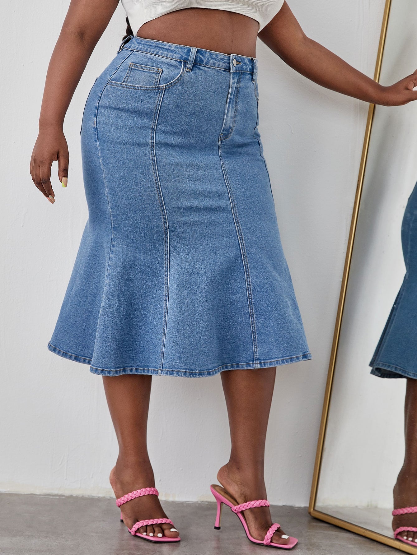 Plus Size Denim Skirts Suppliers