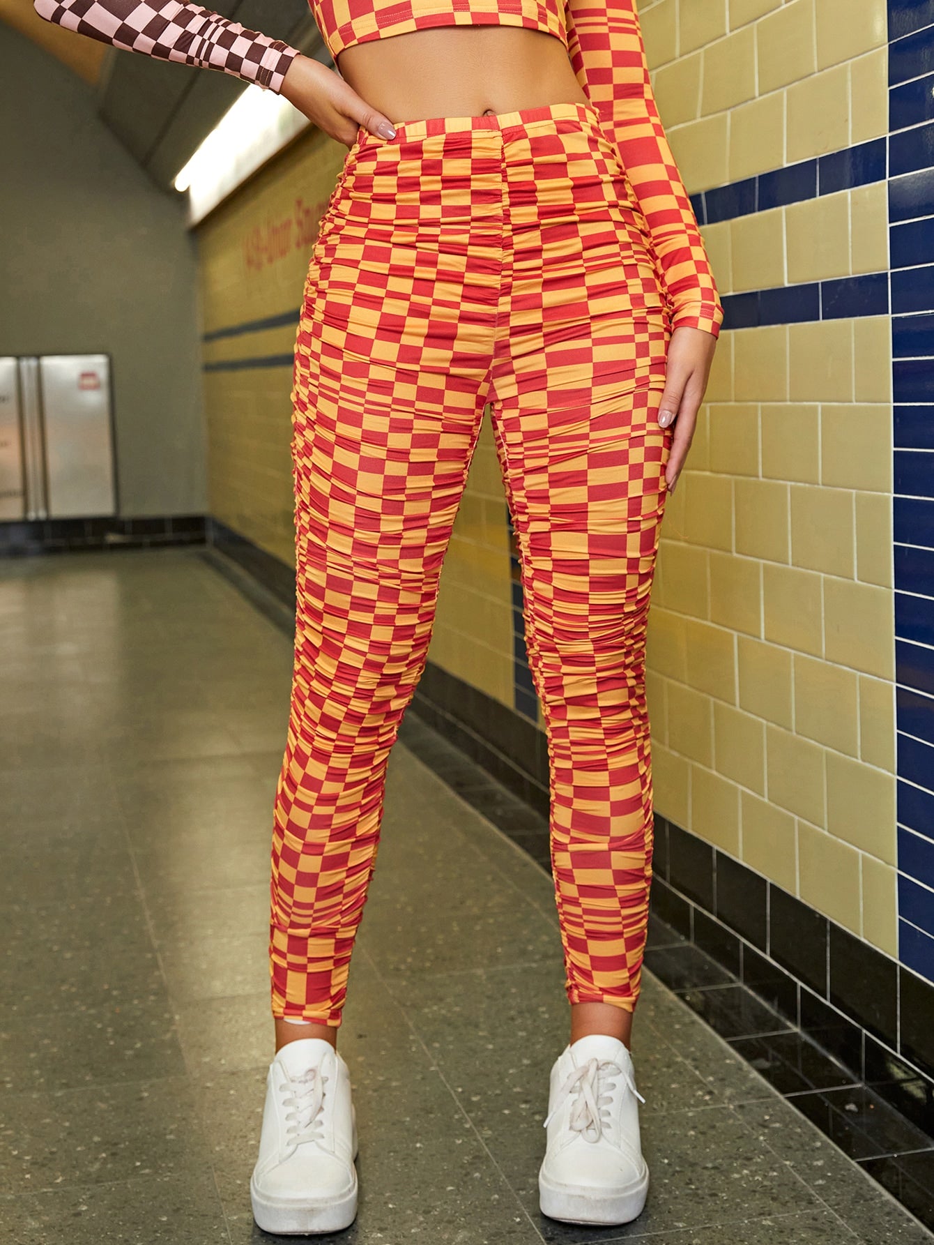 Christie Brown Women Clothes Manufacturers
