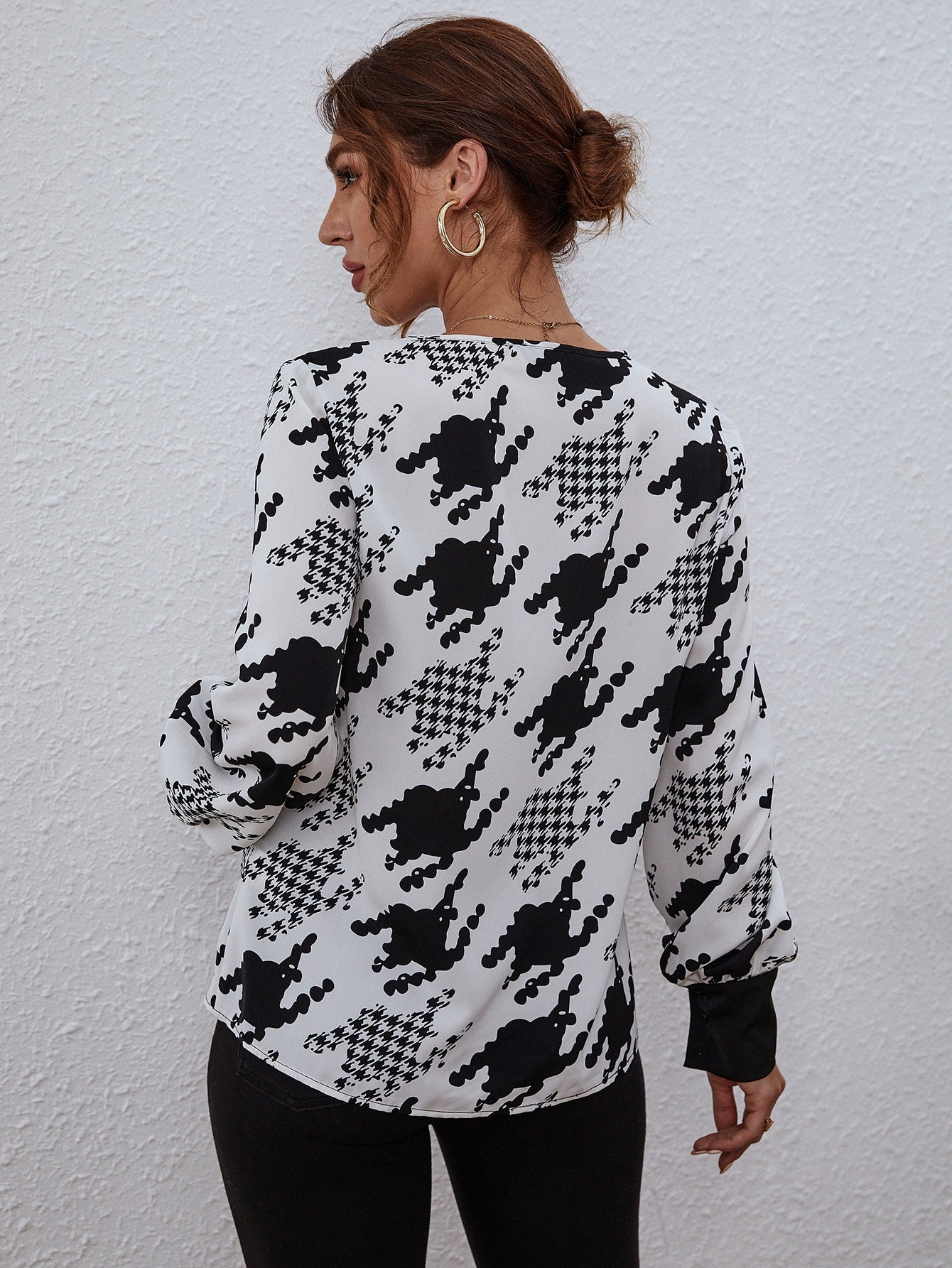 Houndstooth Print Bishop Sleeve Blouse