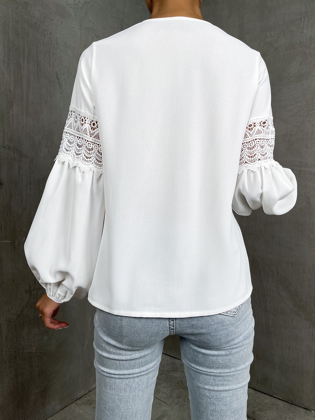 Guipure Lace Insert Lantern Sleeve Blouse