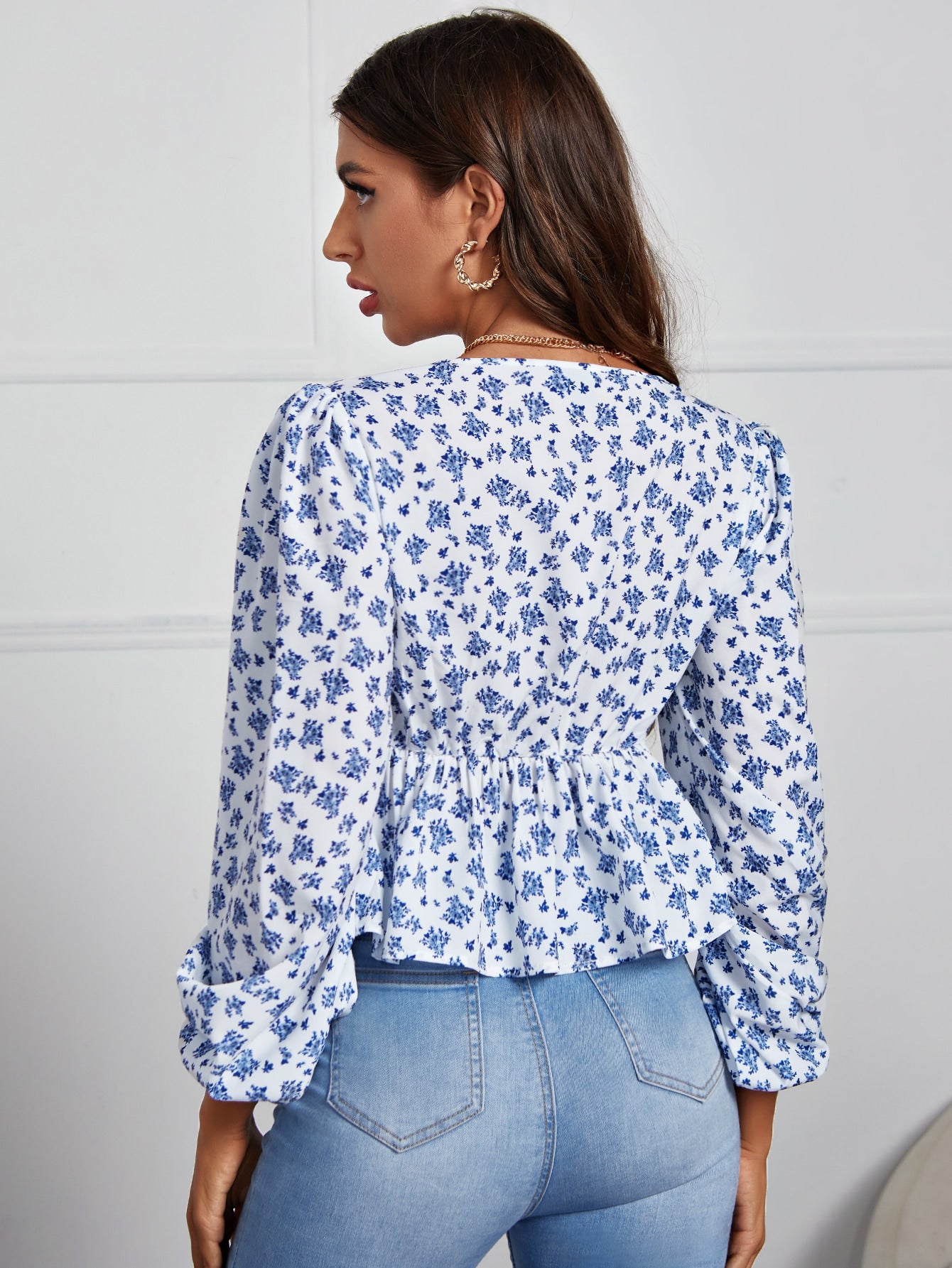Allover Print Bishop Sleeve Twist Front Top