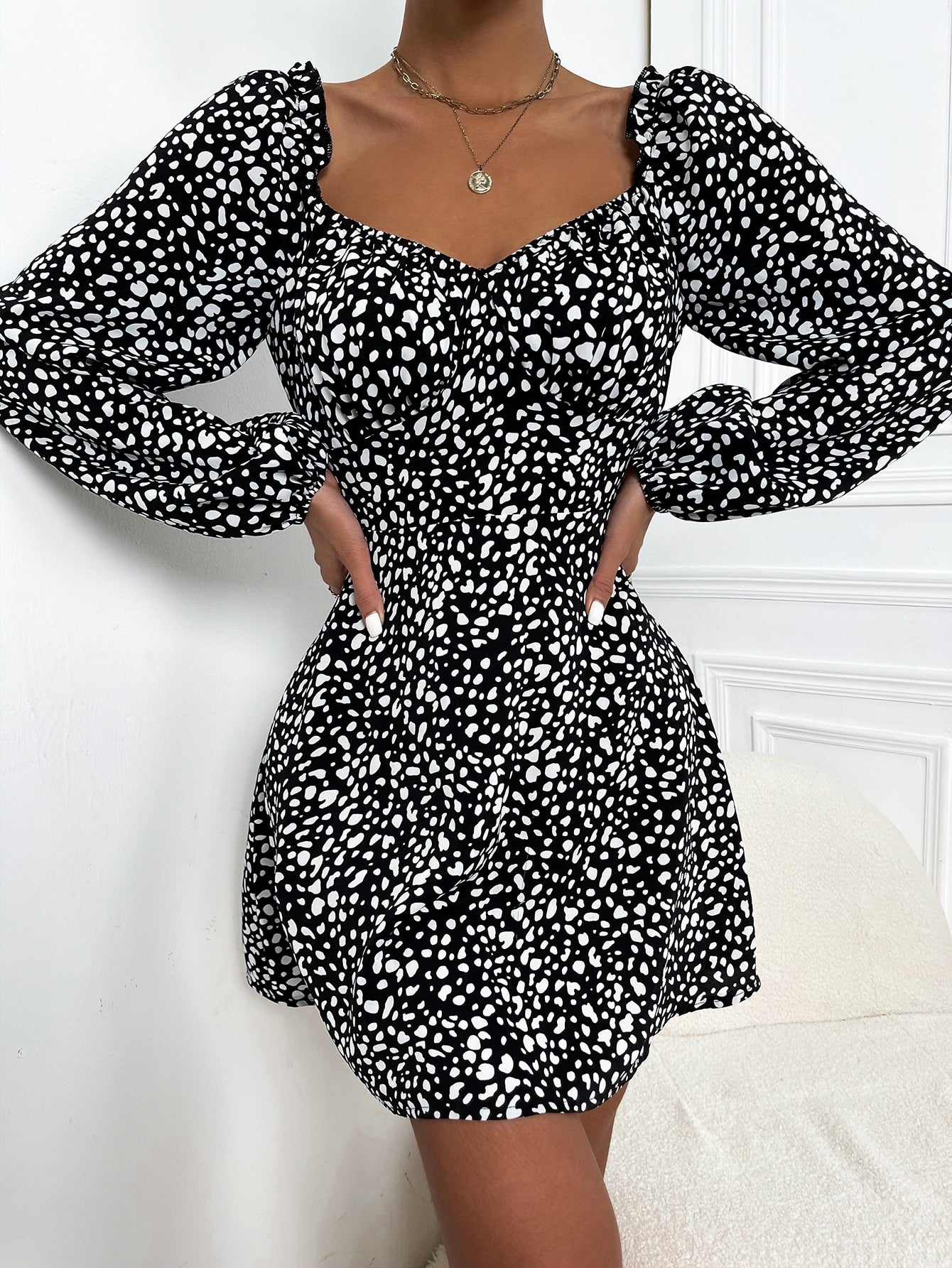 Women Dresses Producer
