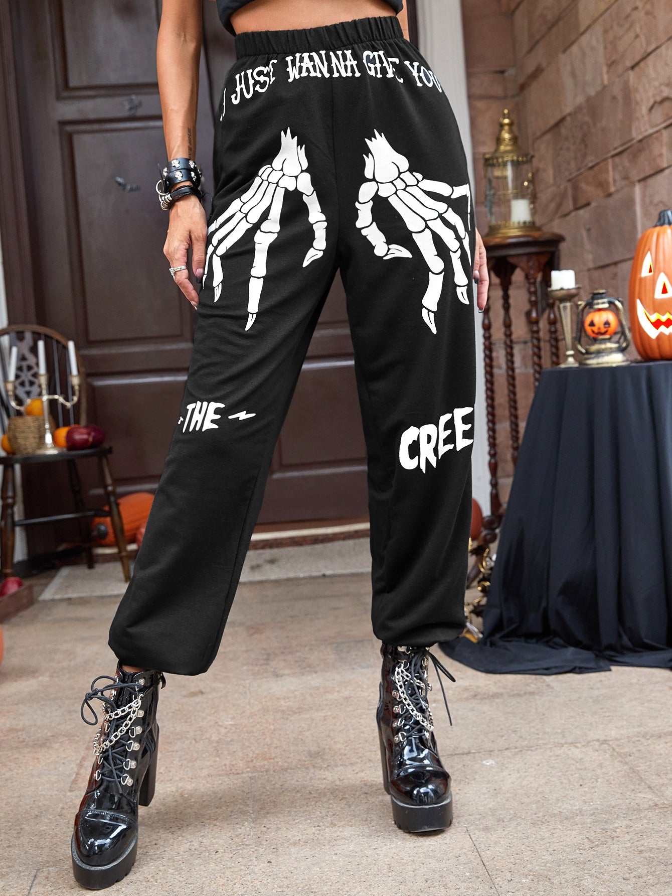 Women Sweatpants Producer